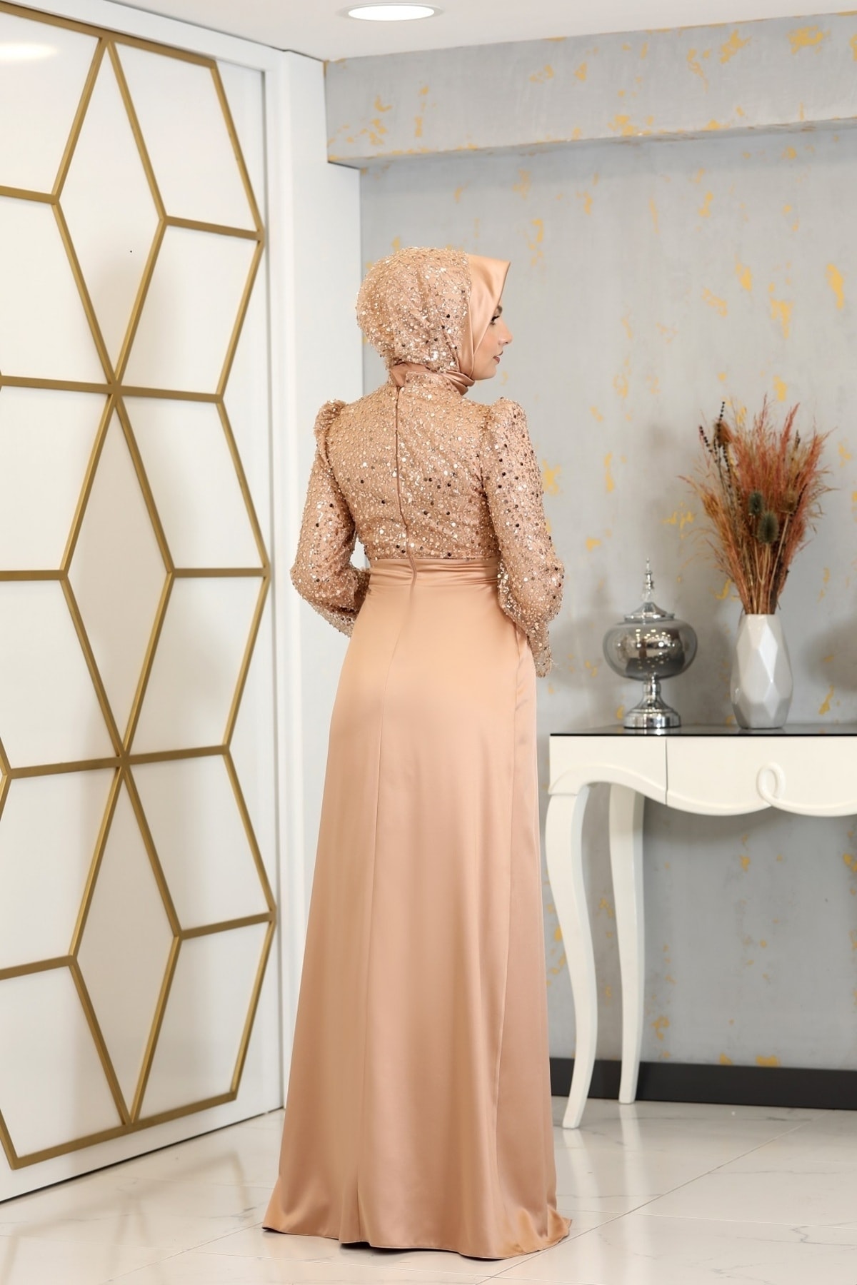 Tuana Hijab-Kleid mit Applikationsstickerei Burgund
