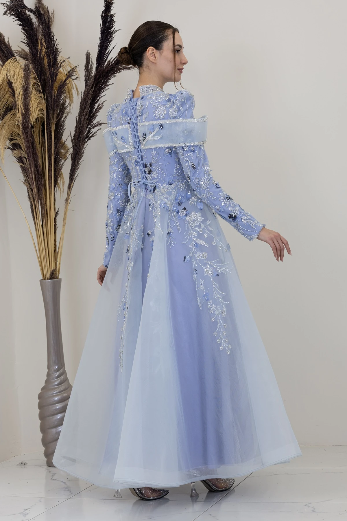 Önü V Aplik İşlemeli Safa Abiye