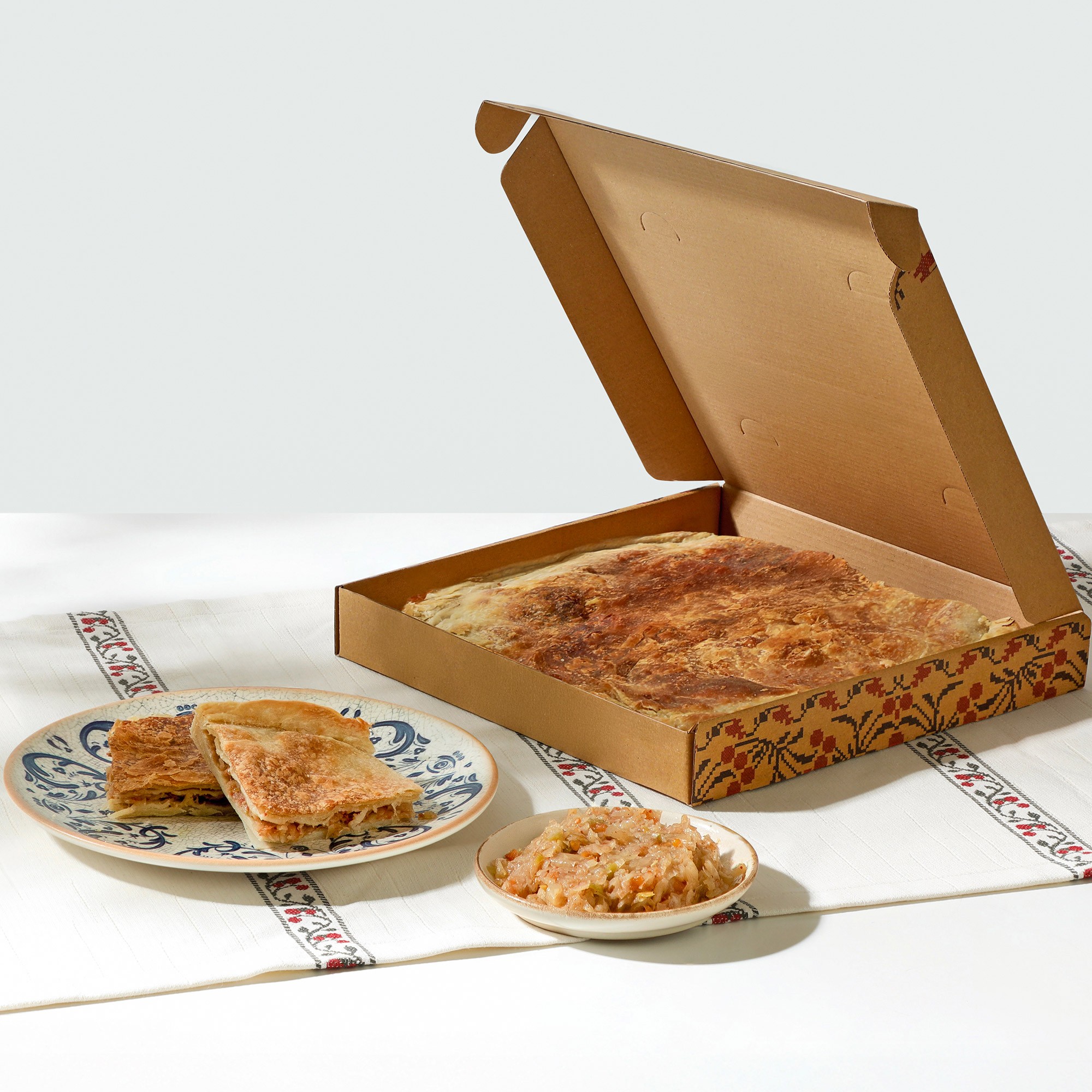 Soğanlı, Yeşil Biberli, Domatesli Rumeli Böreği 1 Kg
