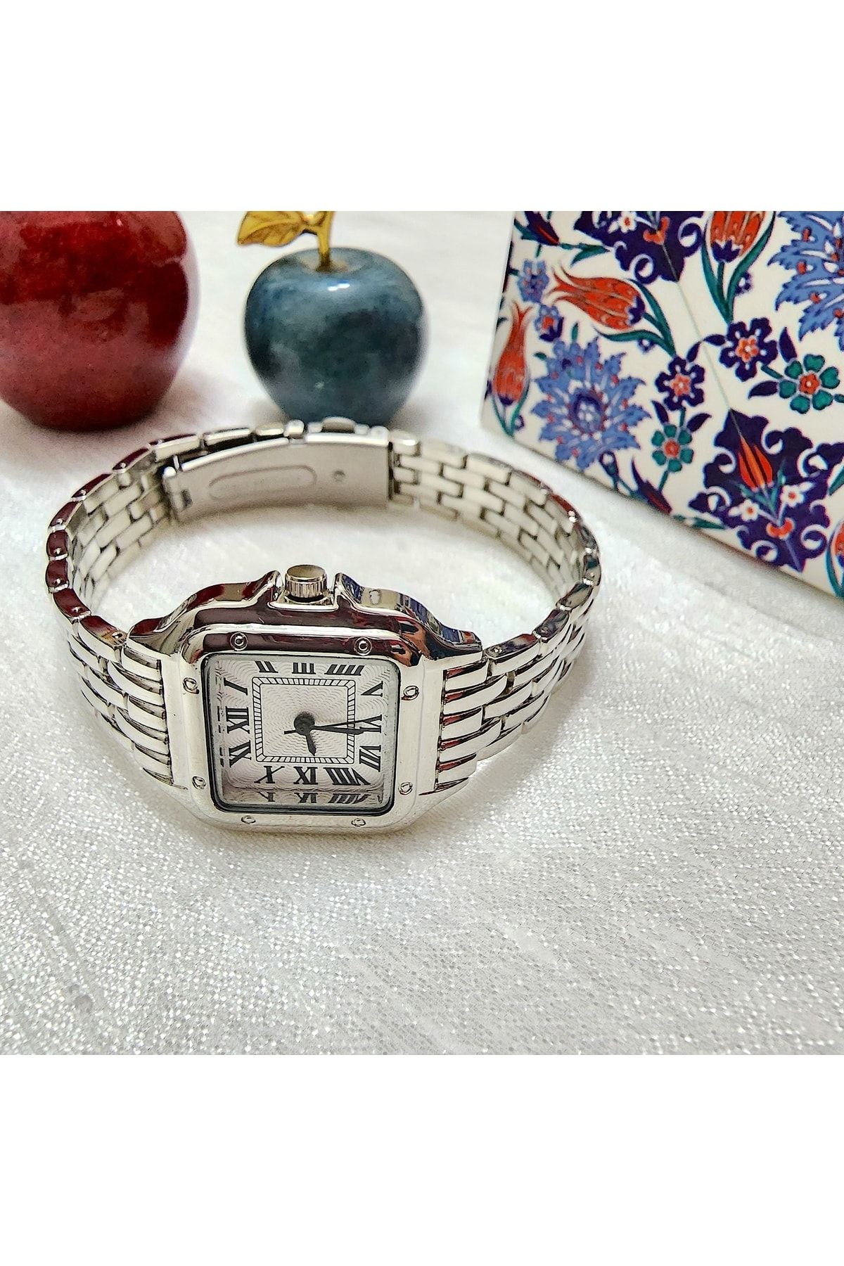 , Gümüş Rengi, Roma Rakamlı, Modern Tasarım, Retro Tasarım, Hediyelik, Kadın Kol Saati