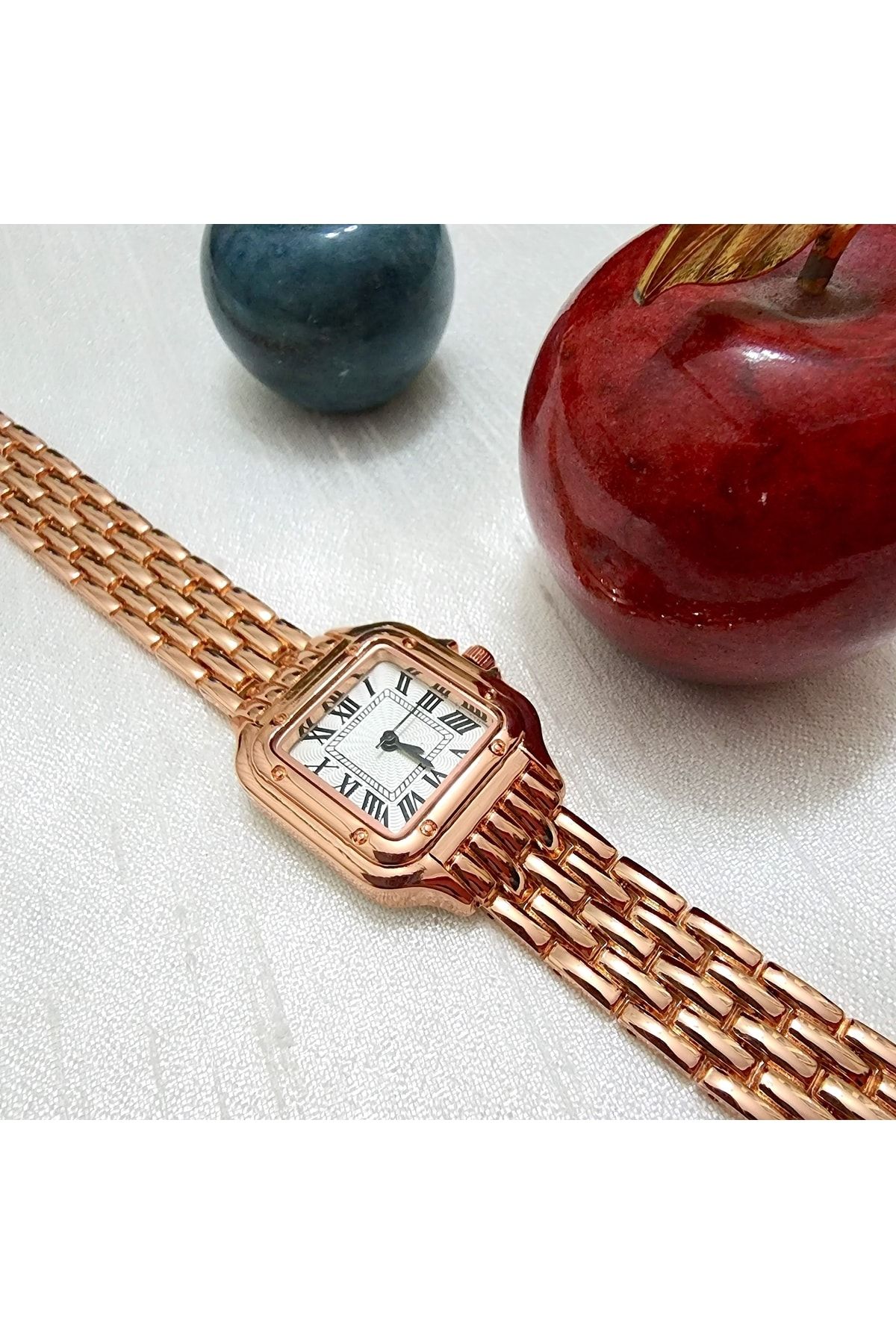 , Rose Gold Rengi, Roma Rakamlı, Modern Tasarım, Retro Tasarım, Hediyelik, Kadın Kol Saati