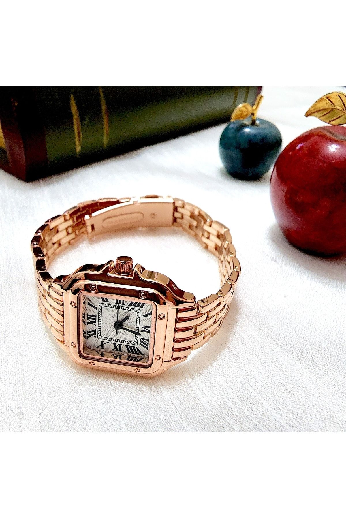 , Rose Gold Rengi, Roma Rakamlı, Modern Tasarım, Retro Tasarım, Hediyelik, Kadın Kol Saati