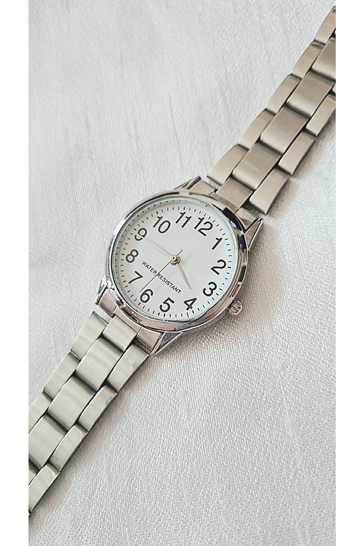 Gümüş Beyaz Rakamlı Retro Kadın Kol Saati