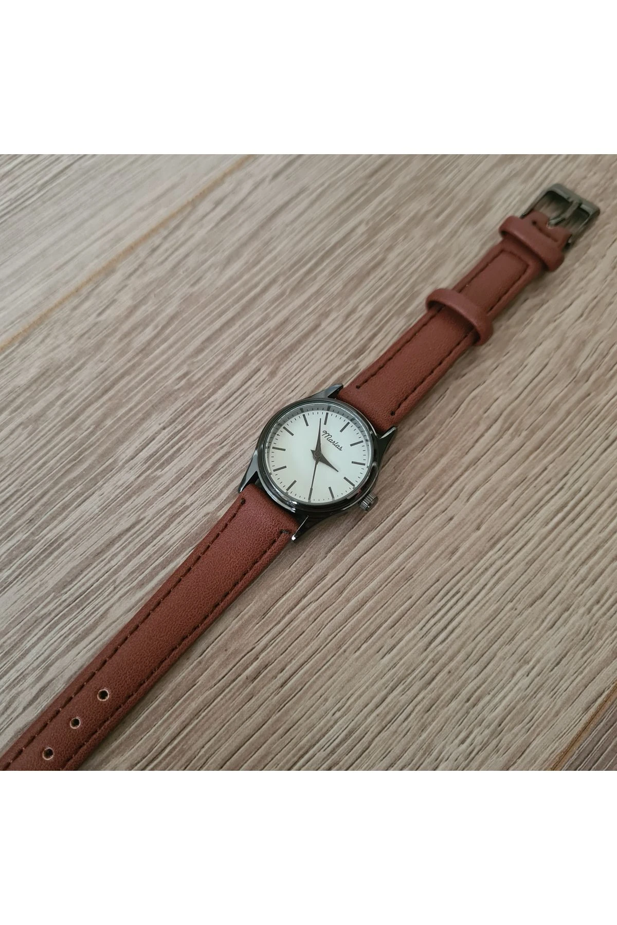 Siyah Kasa Kahverengi Kordon İçi Beyaz Çizgili Retro Kadın Kol Saati