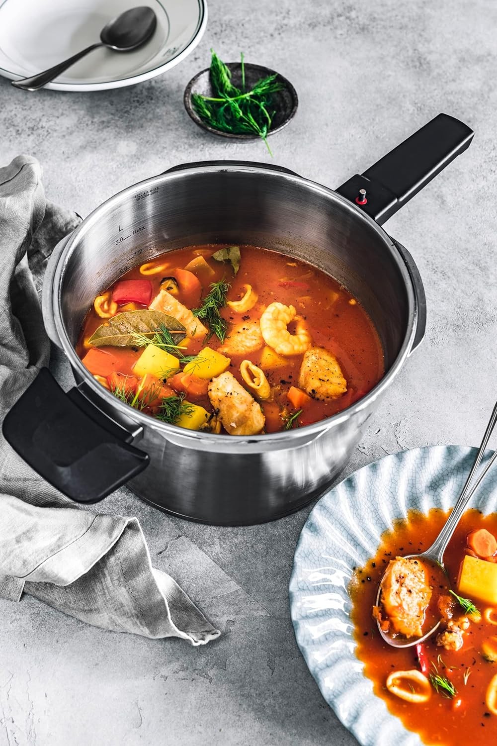 Fissler Vitaquick 8 Litre Düdüklü Tencere