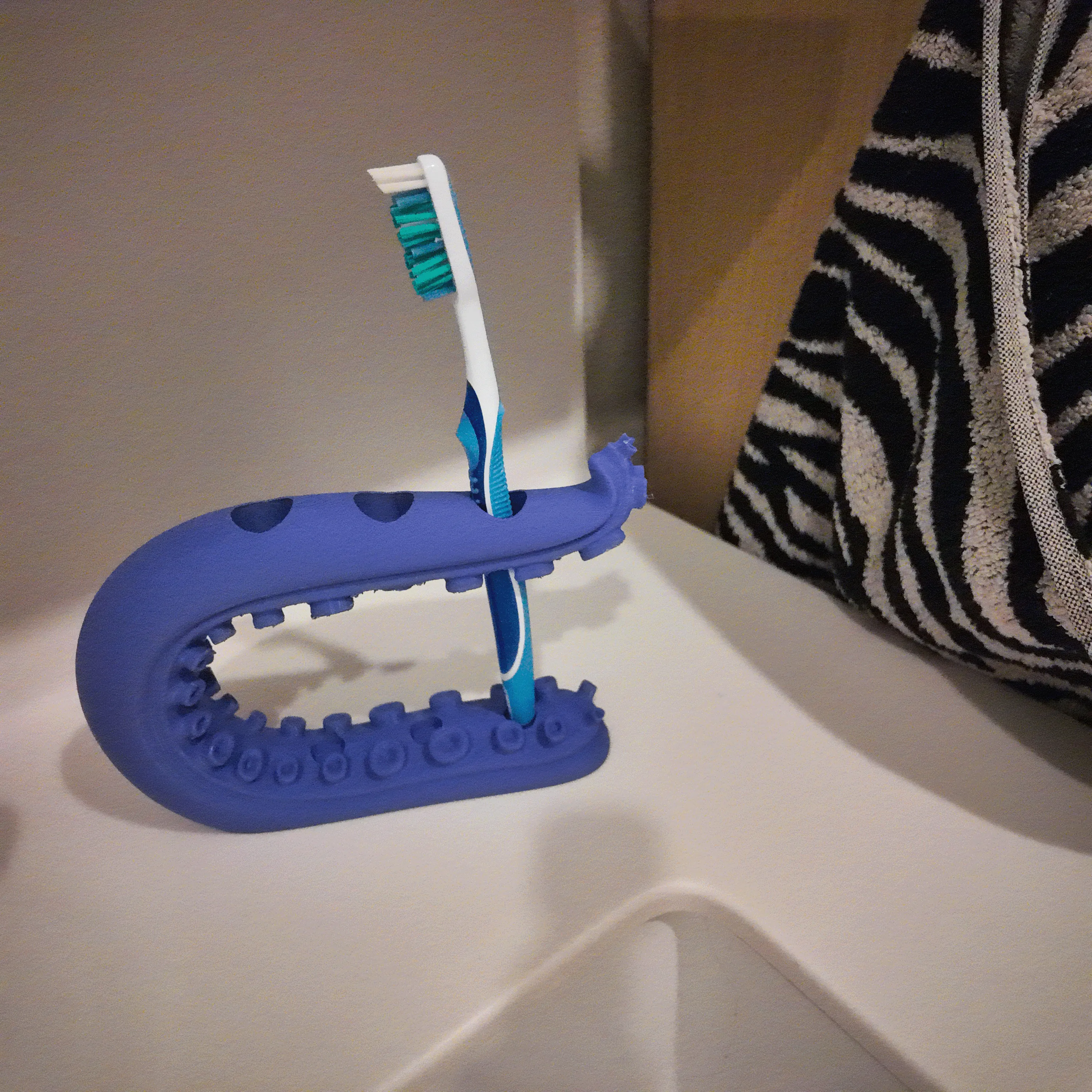 Ahtapot. | Diş Fırçası Tutacağı