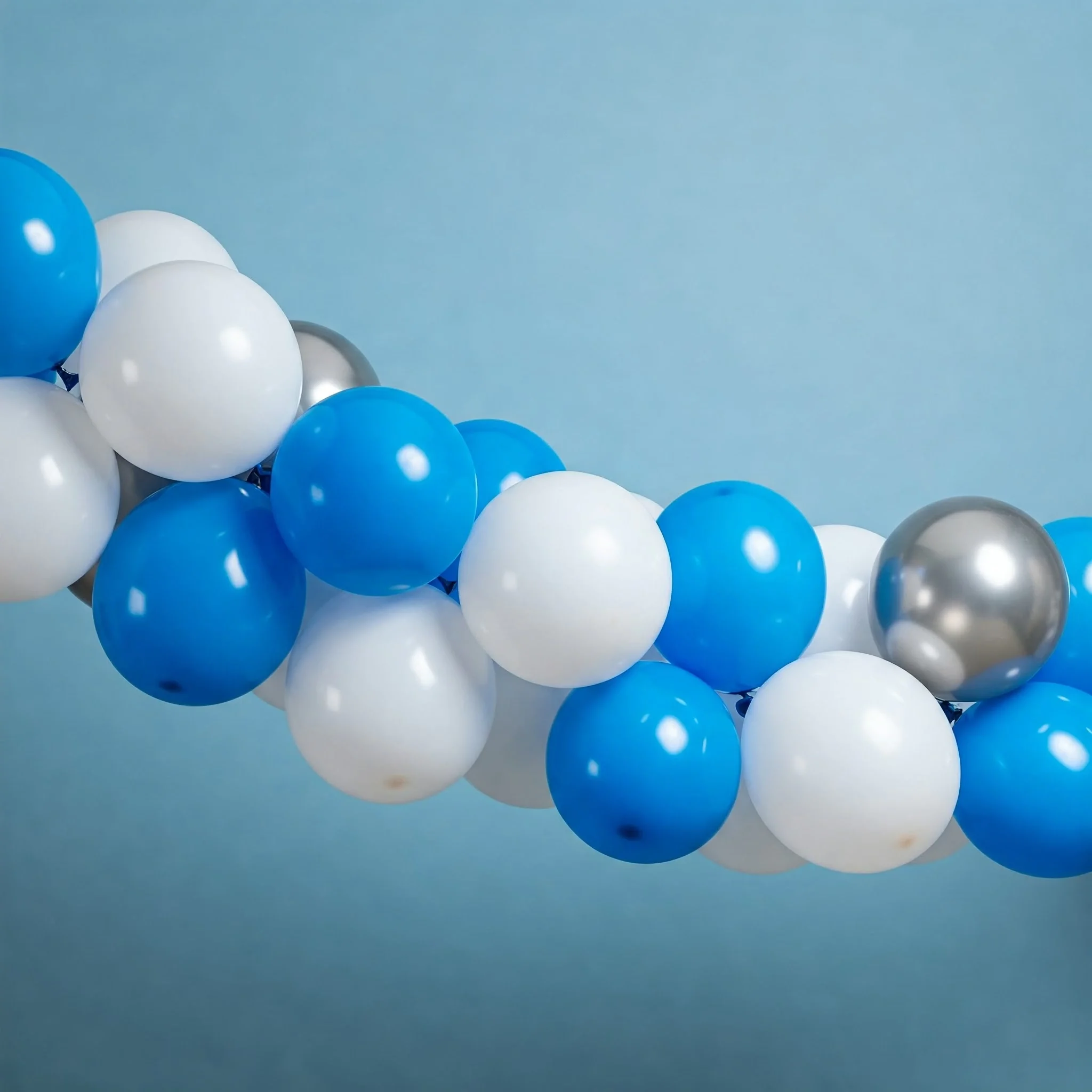 Mavi, Beyaz ve Gümüş Balon zincir seti