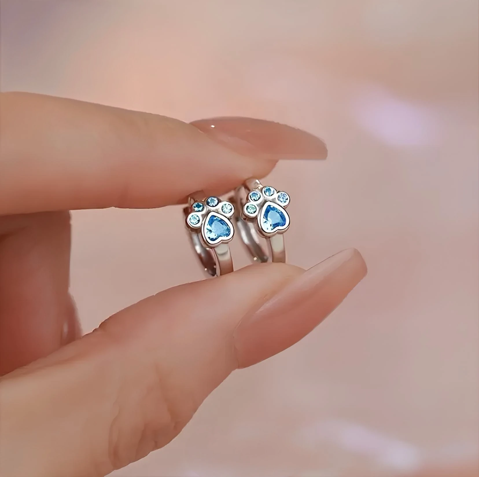 Mavi Pati Halka Küpe