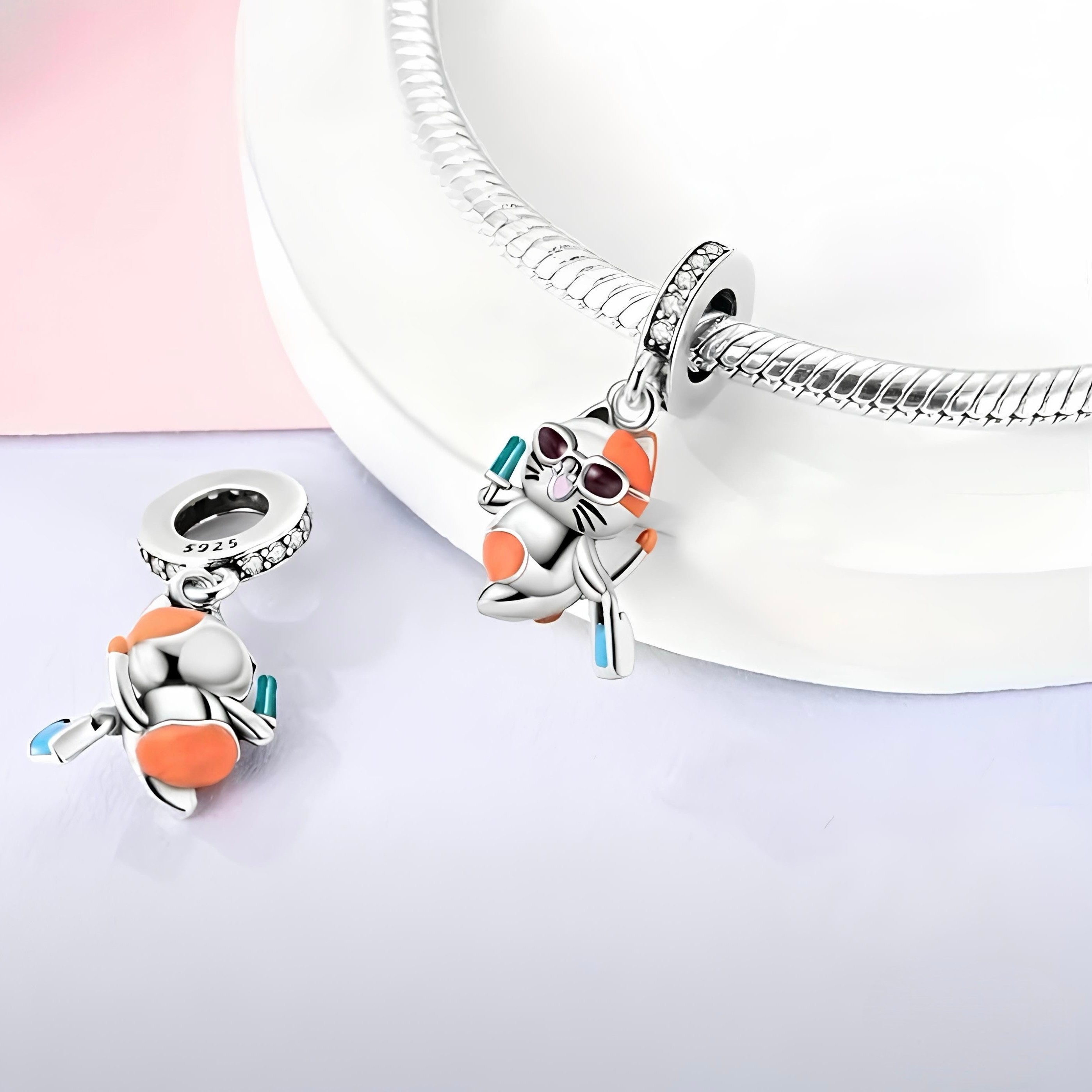 Tatilci Kedi Charm