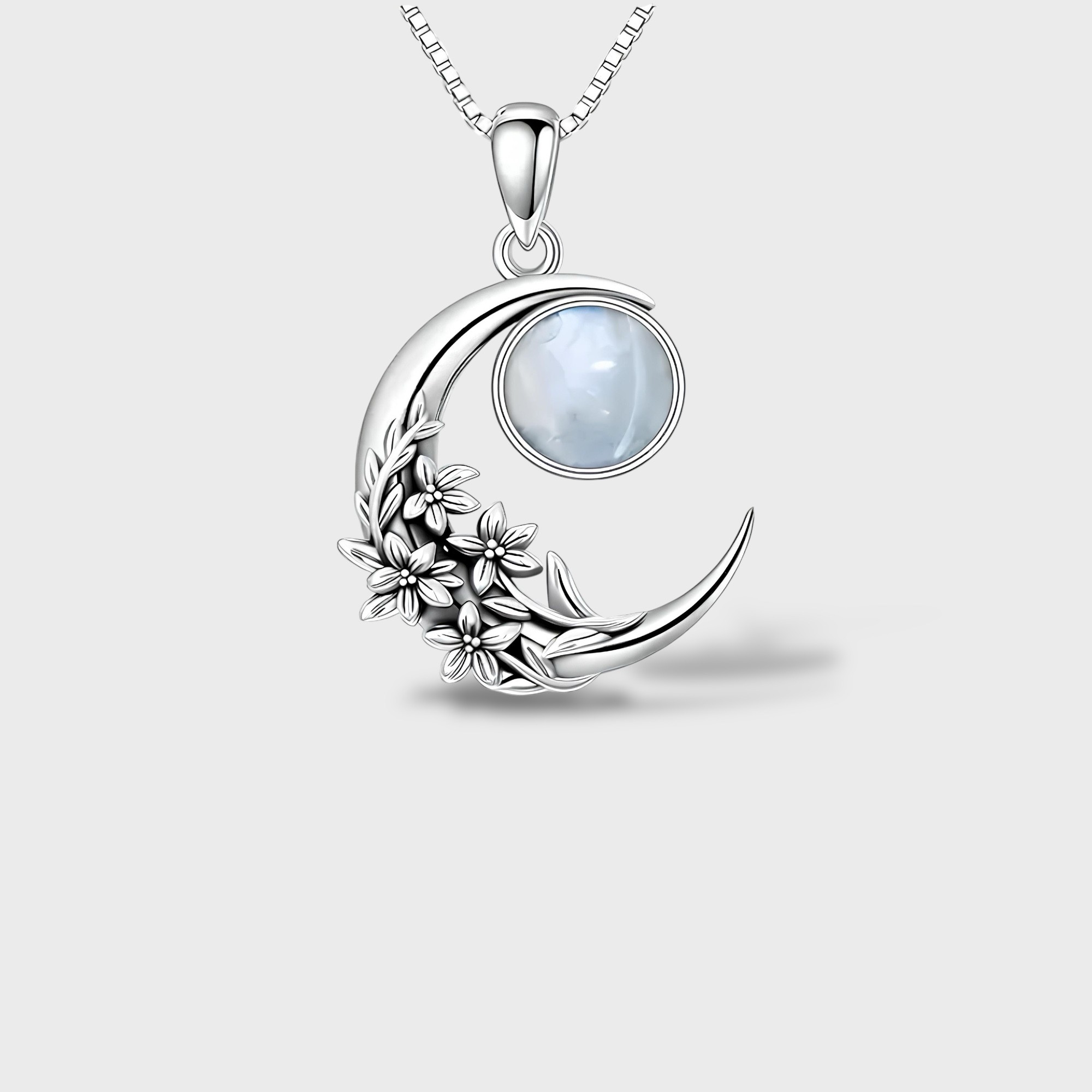 Moonlight Bloom Kolye