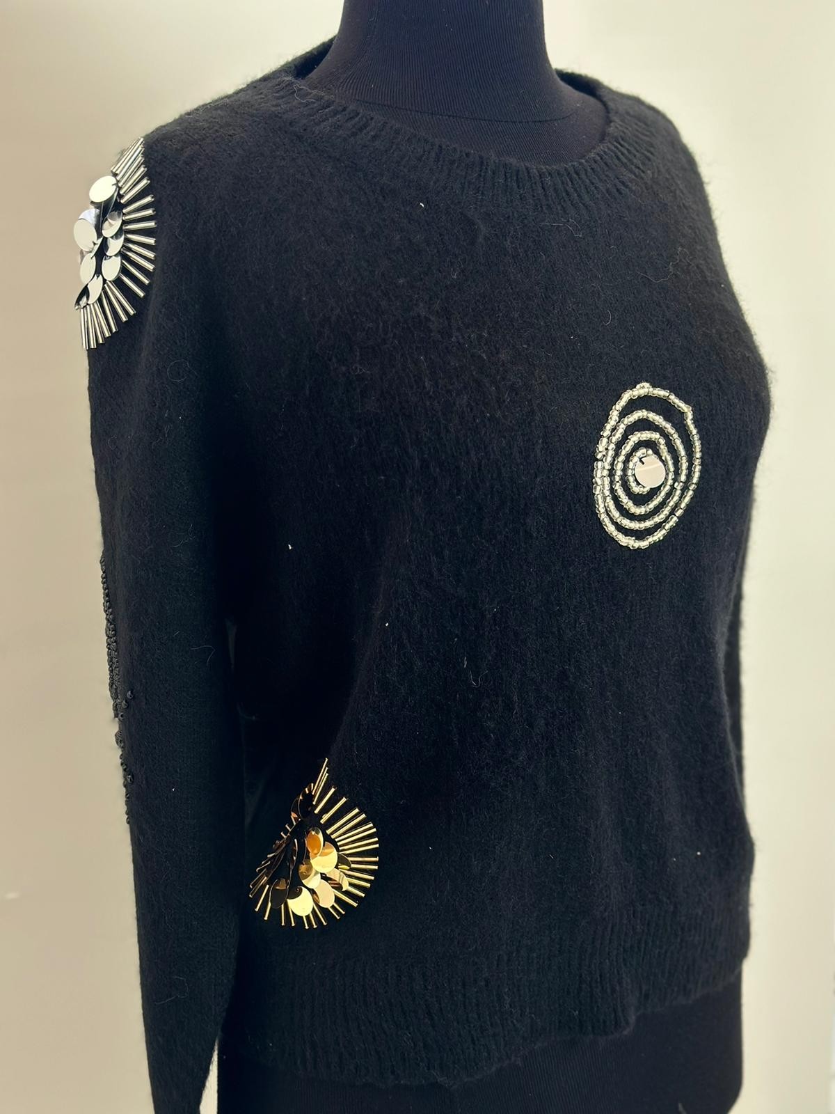 SİYAH ANGORA GOLD TAŞLI KAZAK