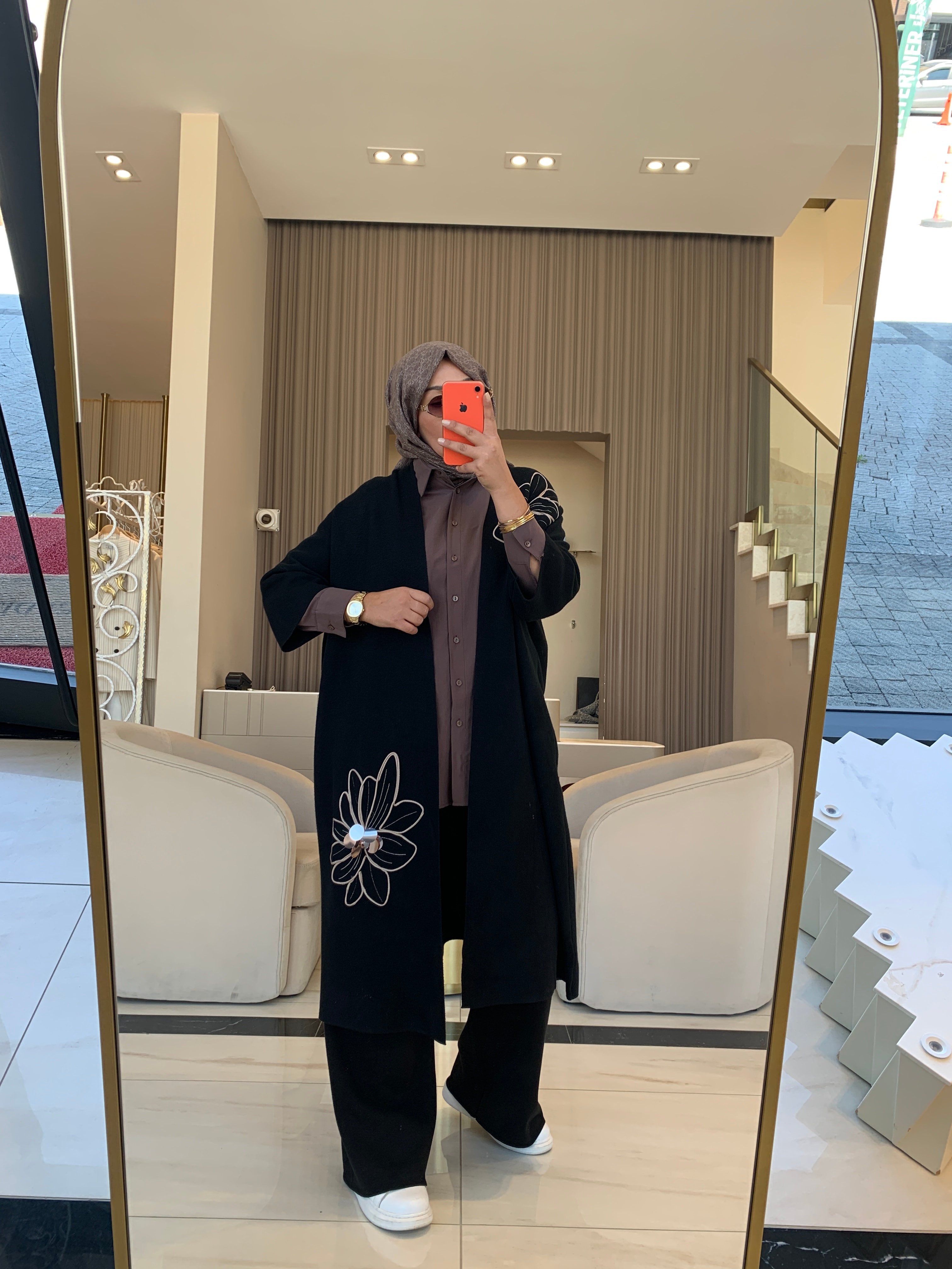 İTHAL ÇİÇEK DESENLİ ANGORA HIRKA