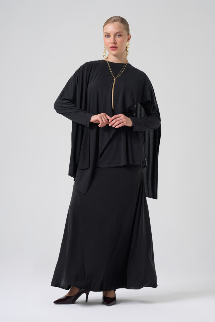 YANDAN ÇİZGİ DETAY UZUN SİYAH ETEK