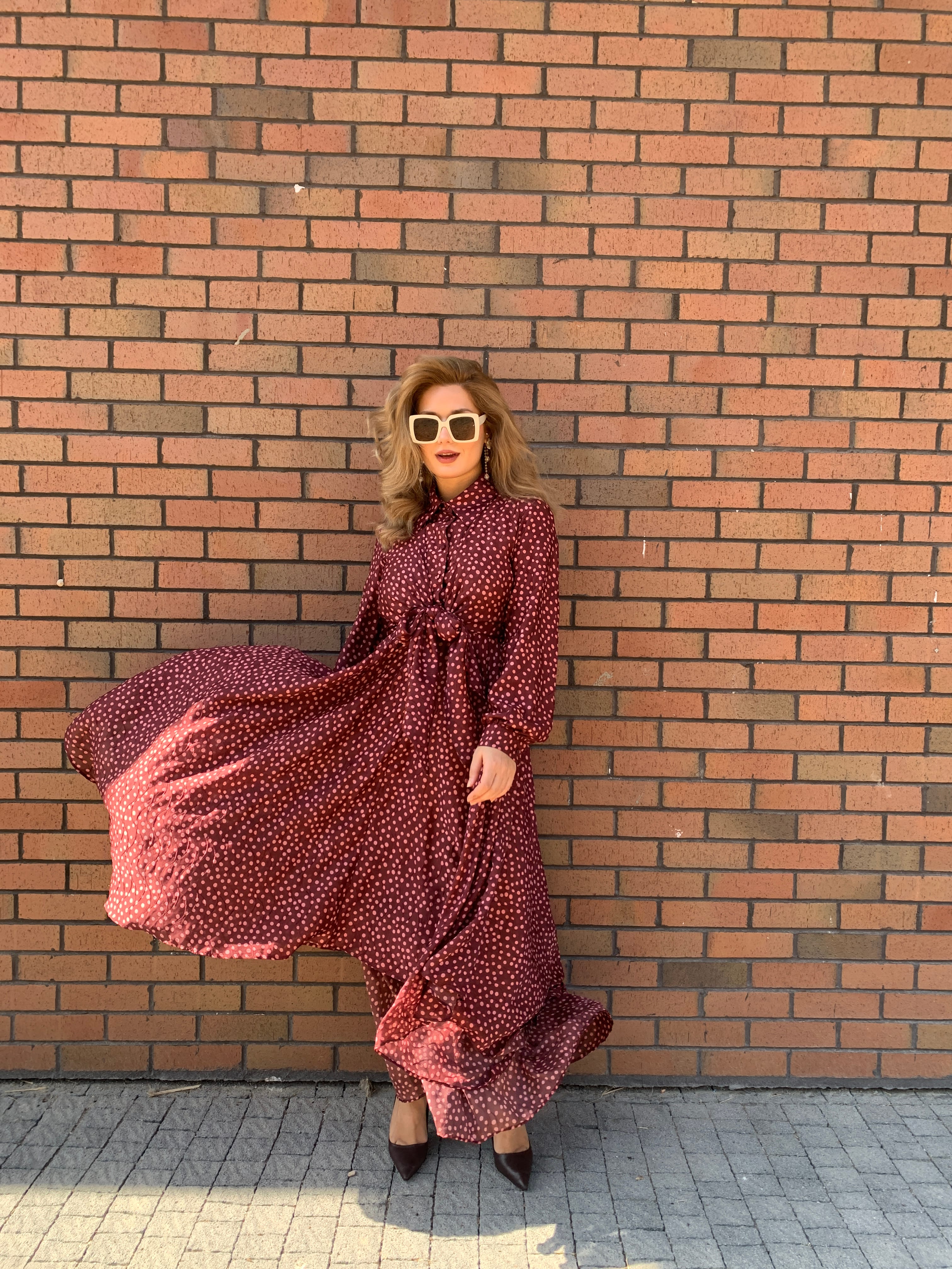 PUANTİYELİ ELBİSE