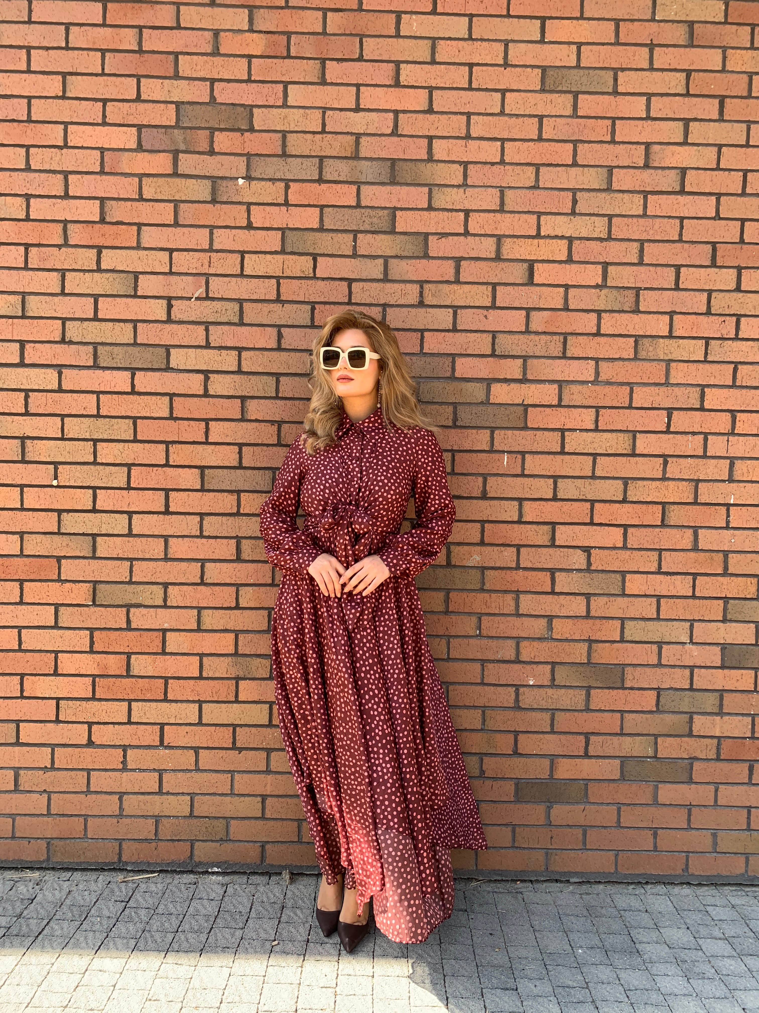 PUANTİYELİ ELBİSE