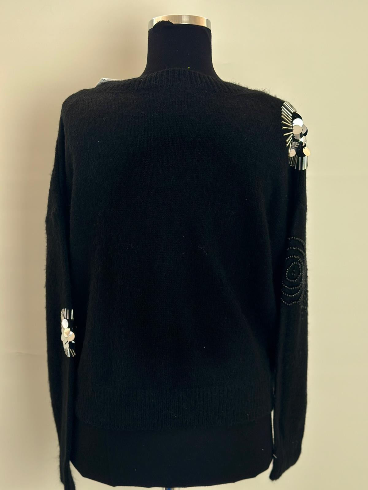 SİYAH ANGORA GOLD TAŞLI KAZAK