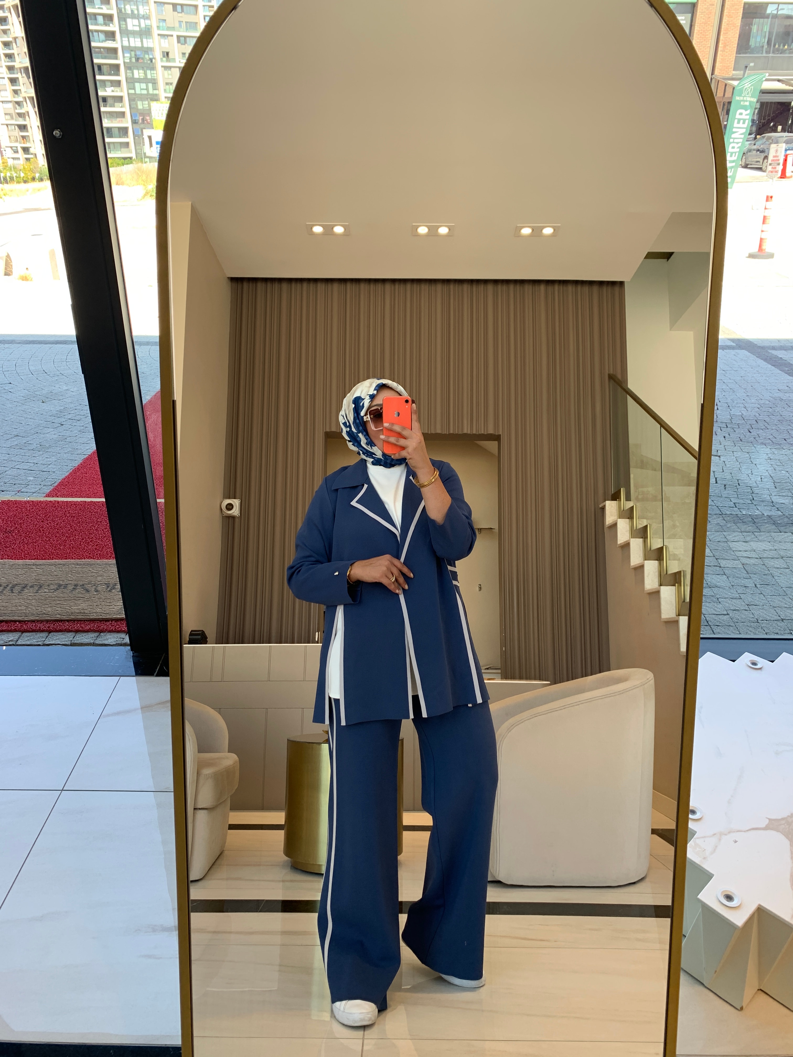 ÇİZGİ DETAYLI HIRKA