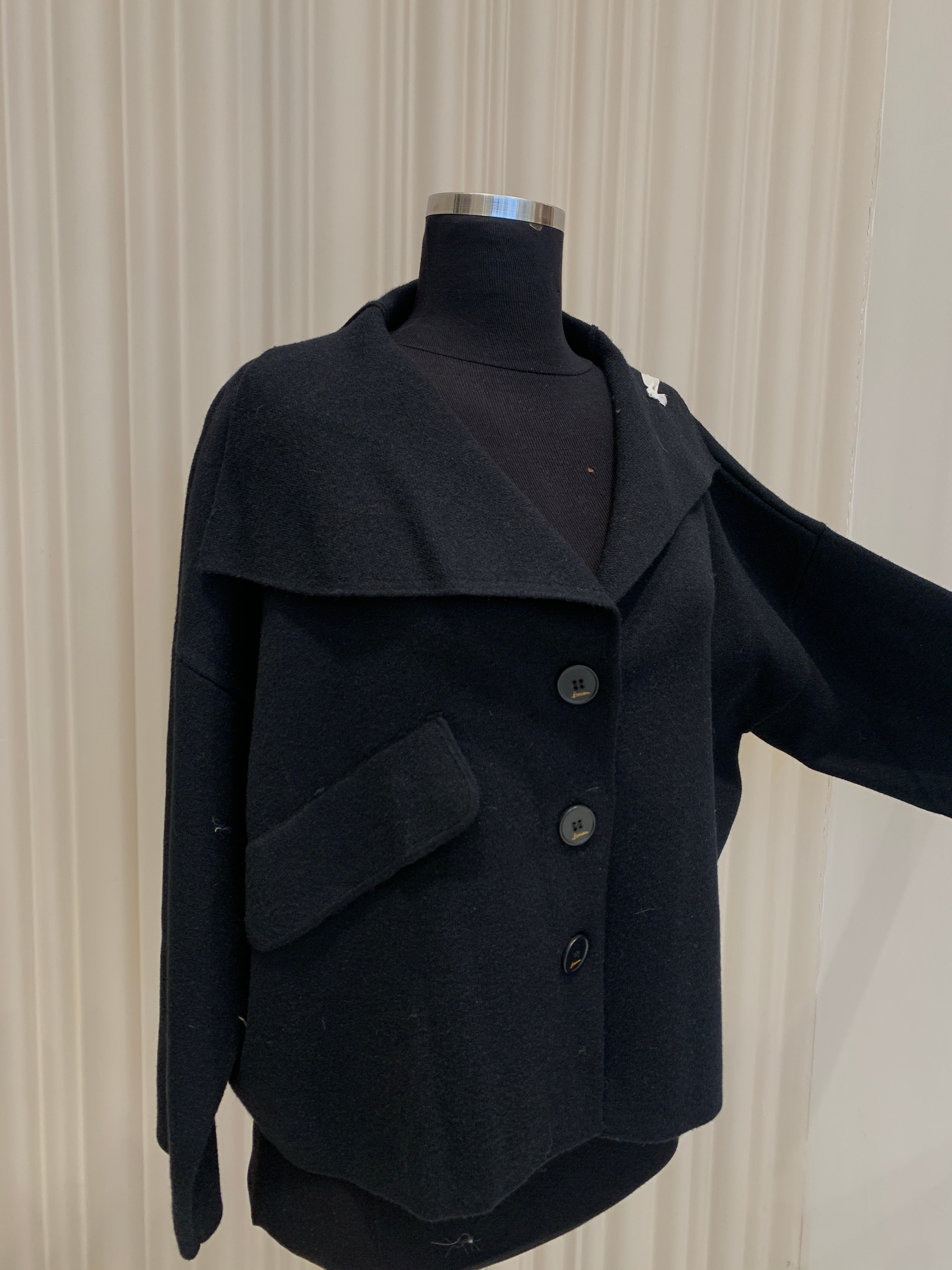 GENİŞ YAKALI ANGORA CEKET