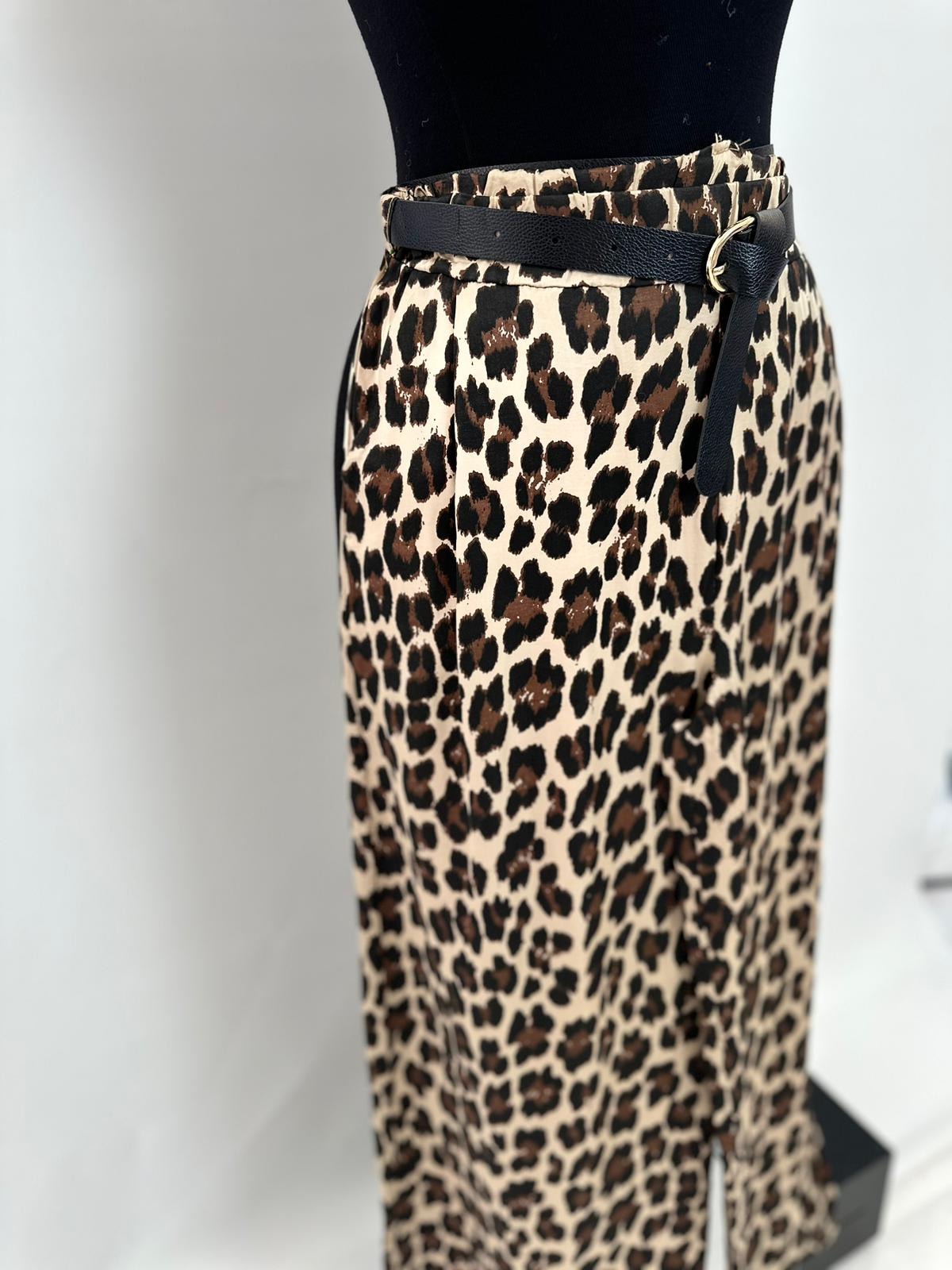 LEOPAR DESENLİ İPEK PANTOLON