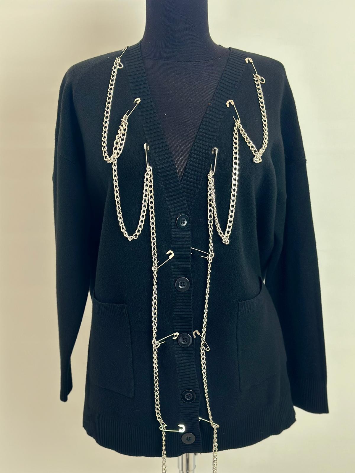 ZİNCİR DETAYLI ANGORA HIRKA