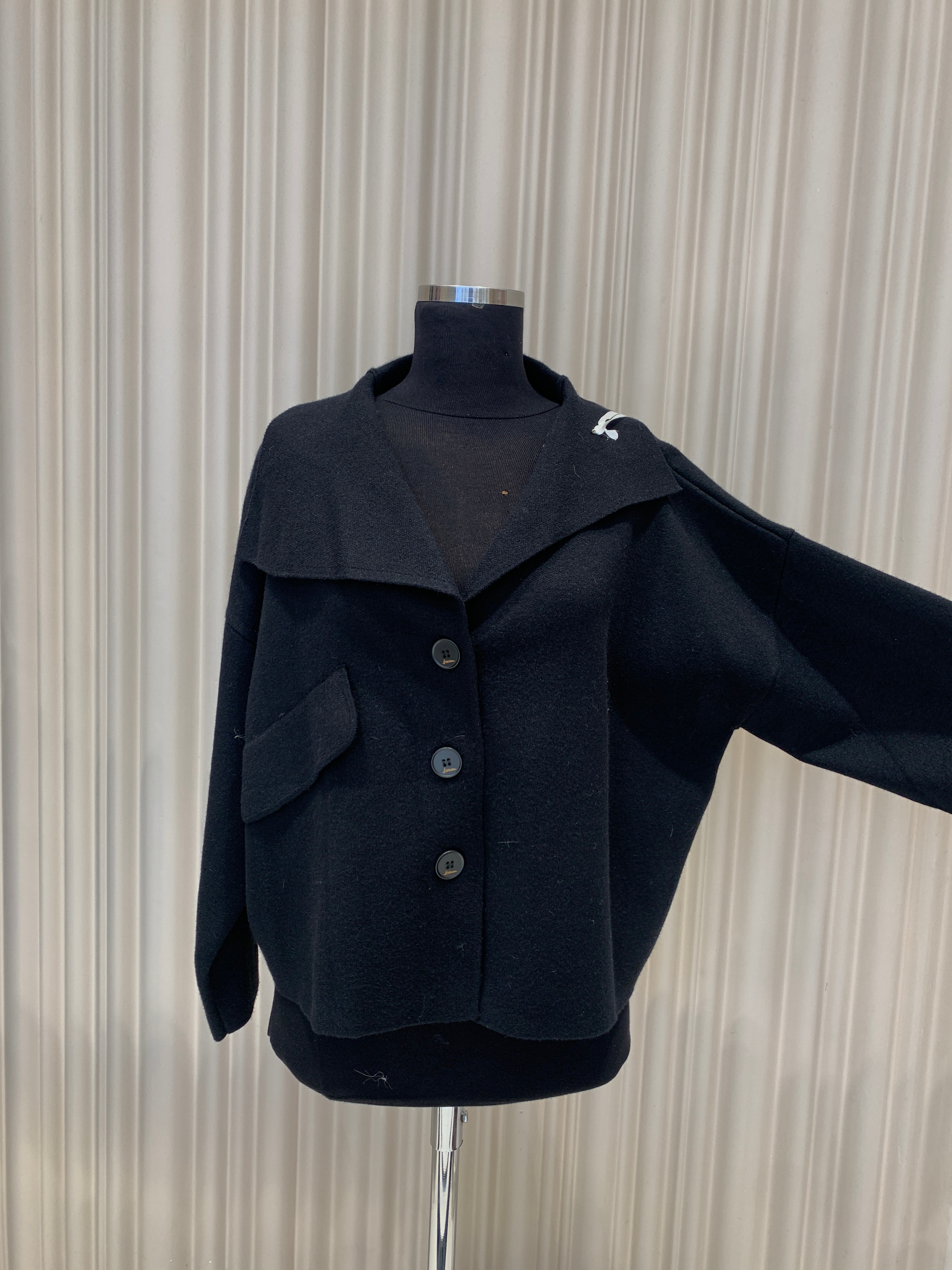 GENİŞ YAKALI ANGORA CEKET