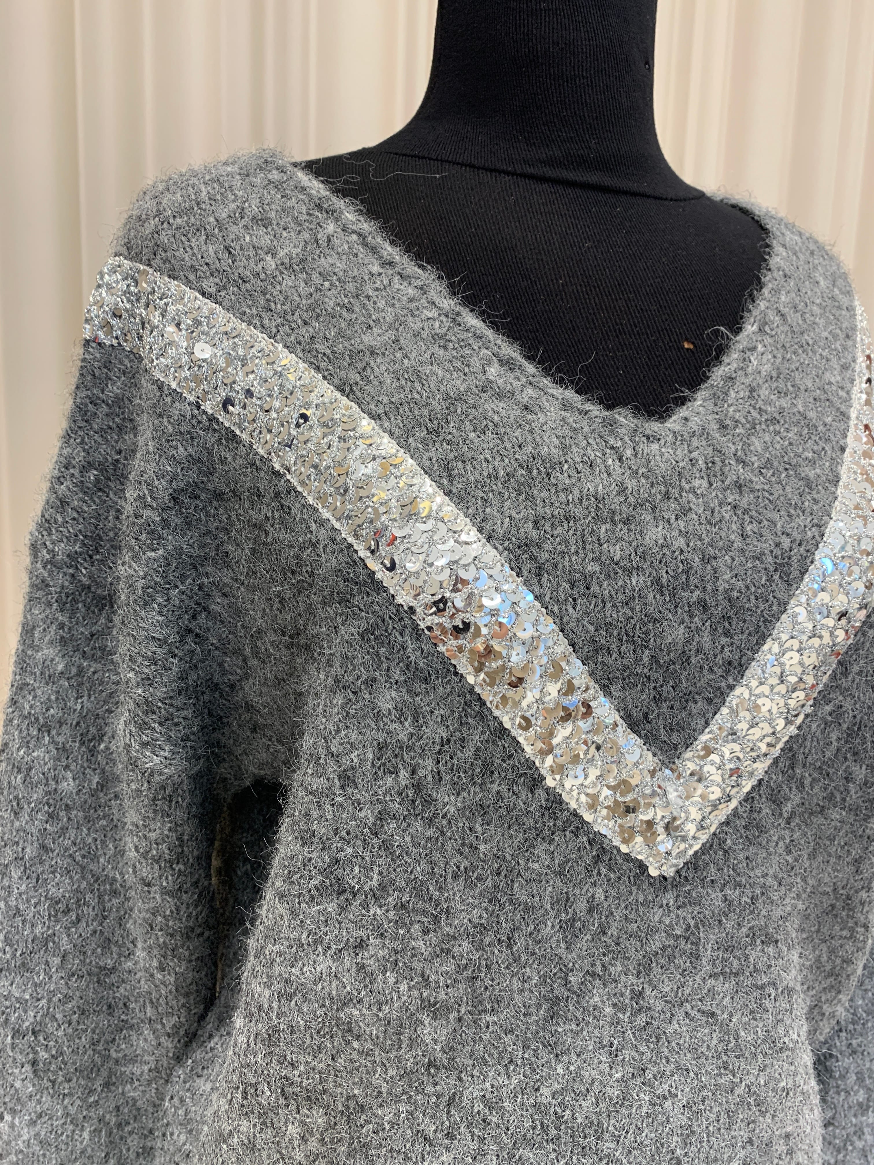 V YAKA PULLU ANGORA KAZAK