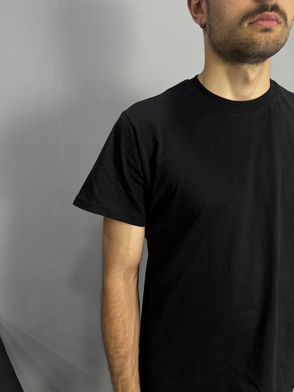 Bisiklet Yaka Siyah Basic T-Shirt