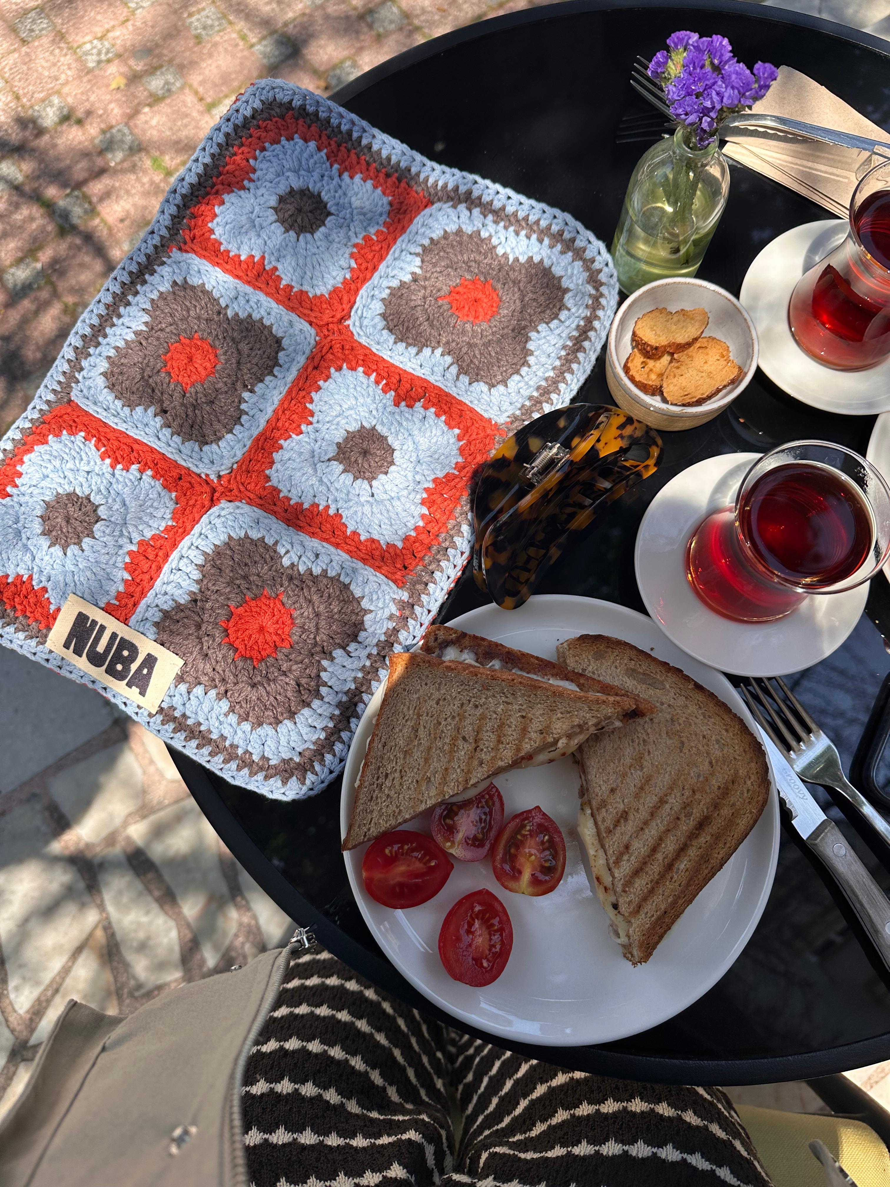 Picnic Laptop Case 13"- Mocha / preorder*
