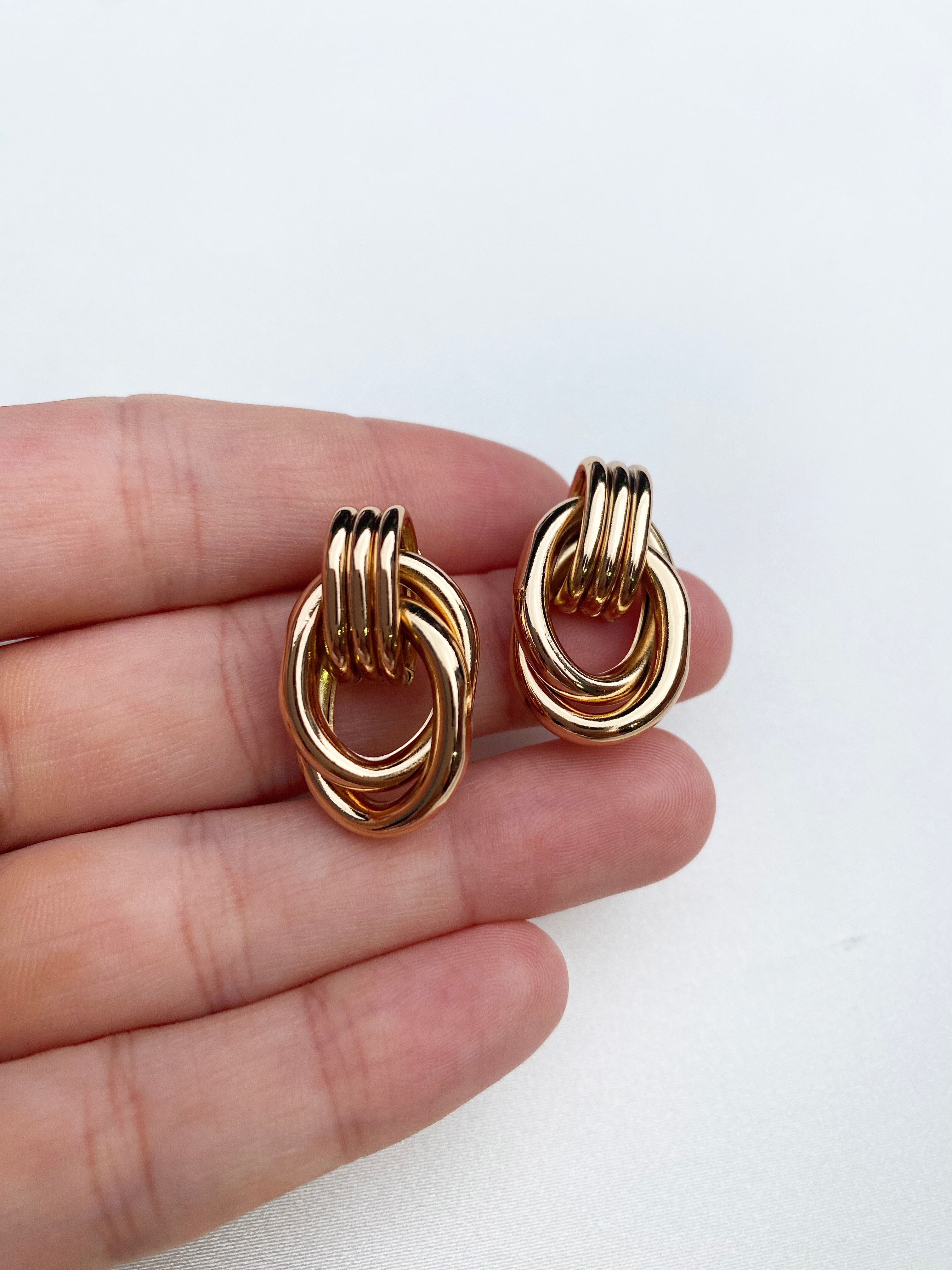 Gold Düğüm Model Küpe