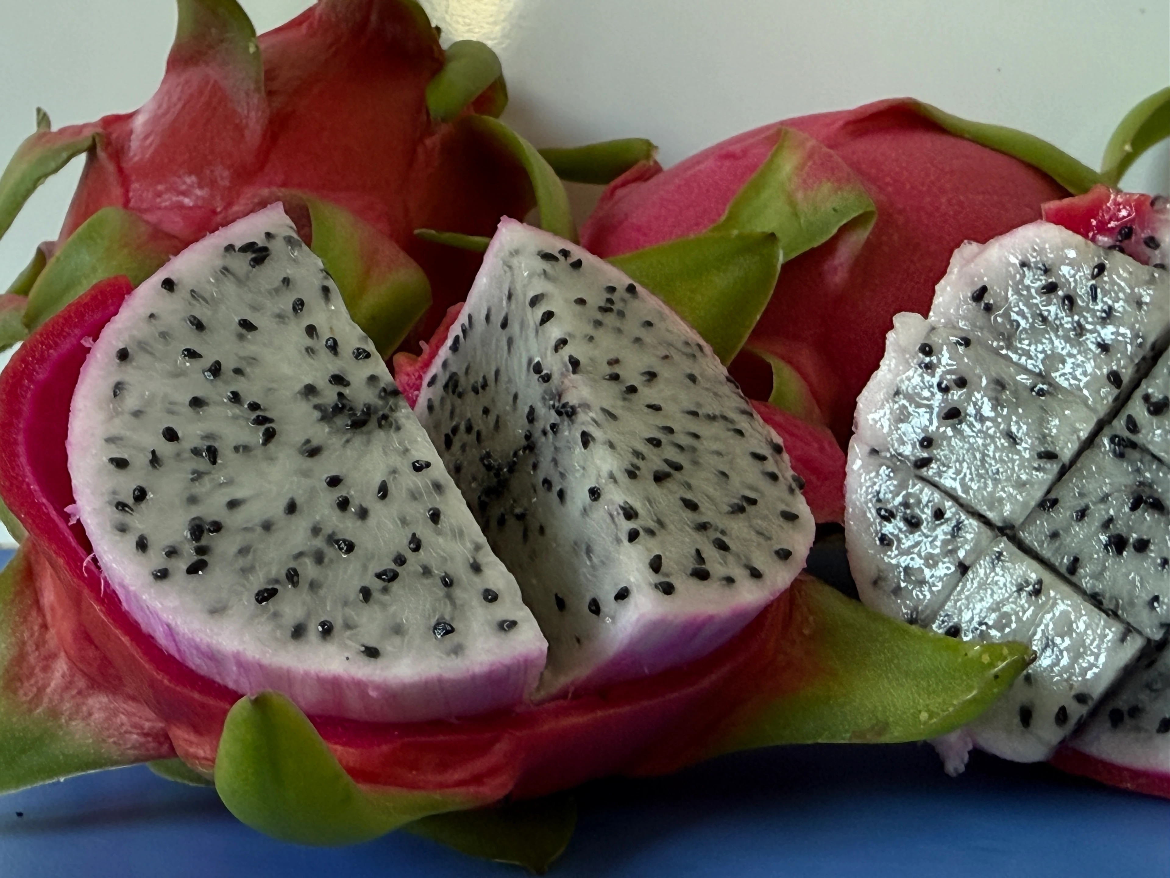 Beyaz Ejder Meyvesi (Pitaya) Kg