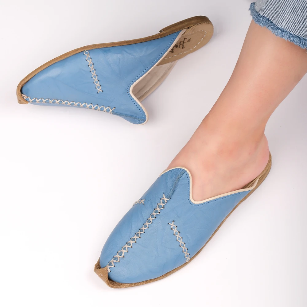 Saraçlı Burunlu Kadın Terlik - Mavi