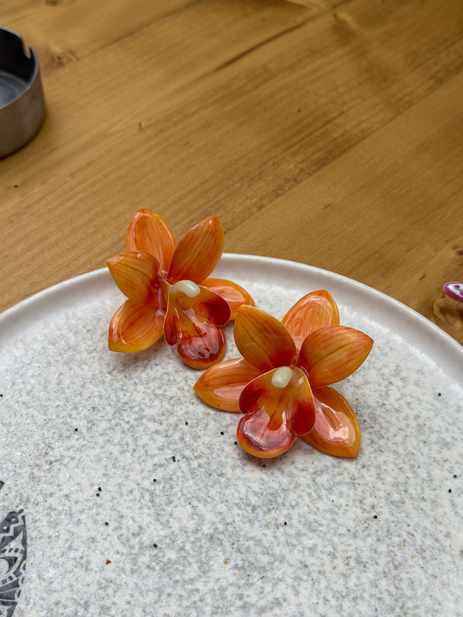 Orkide Küpe