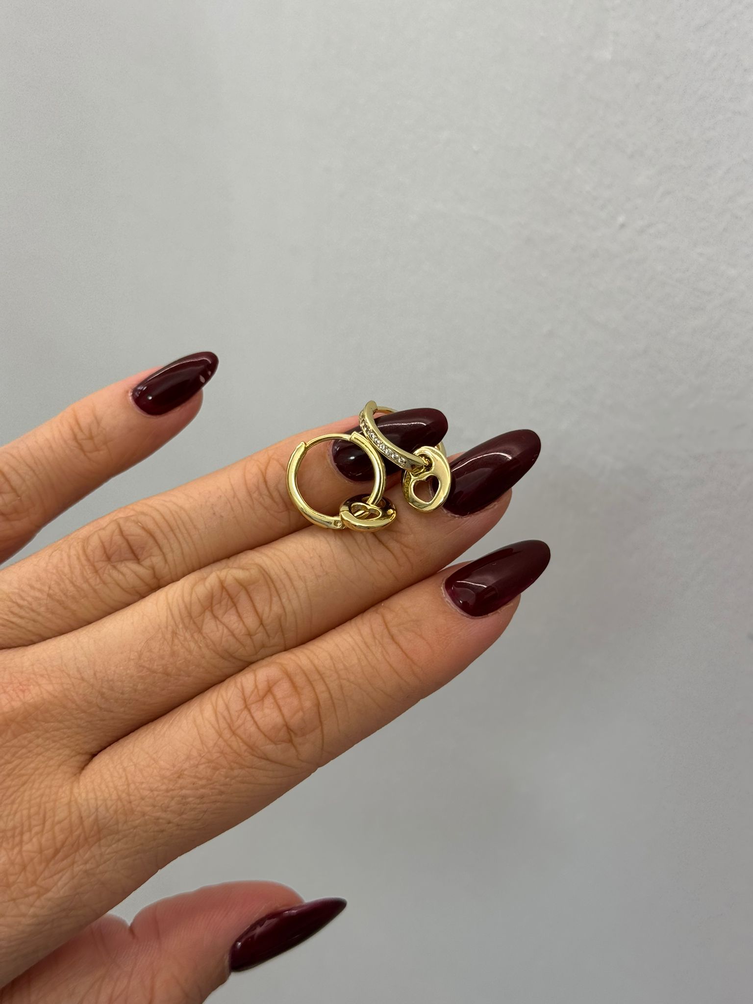 Kalp Sallantılı Çelik Halka Küpe