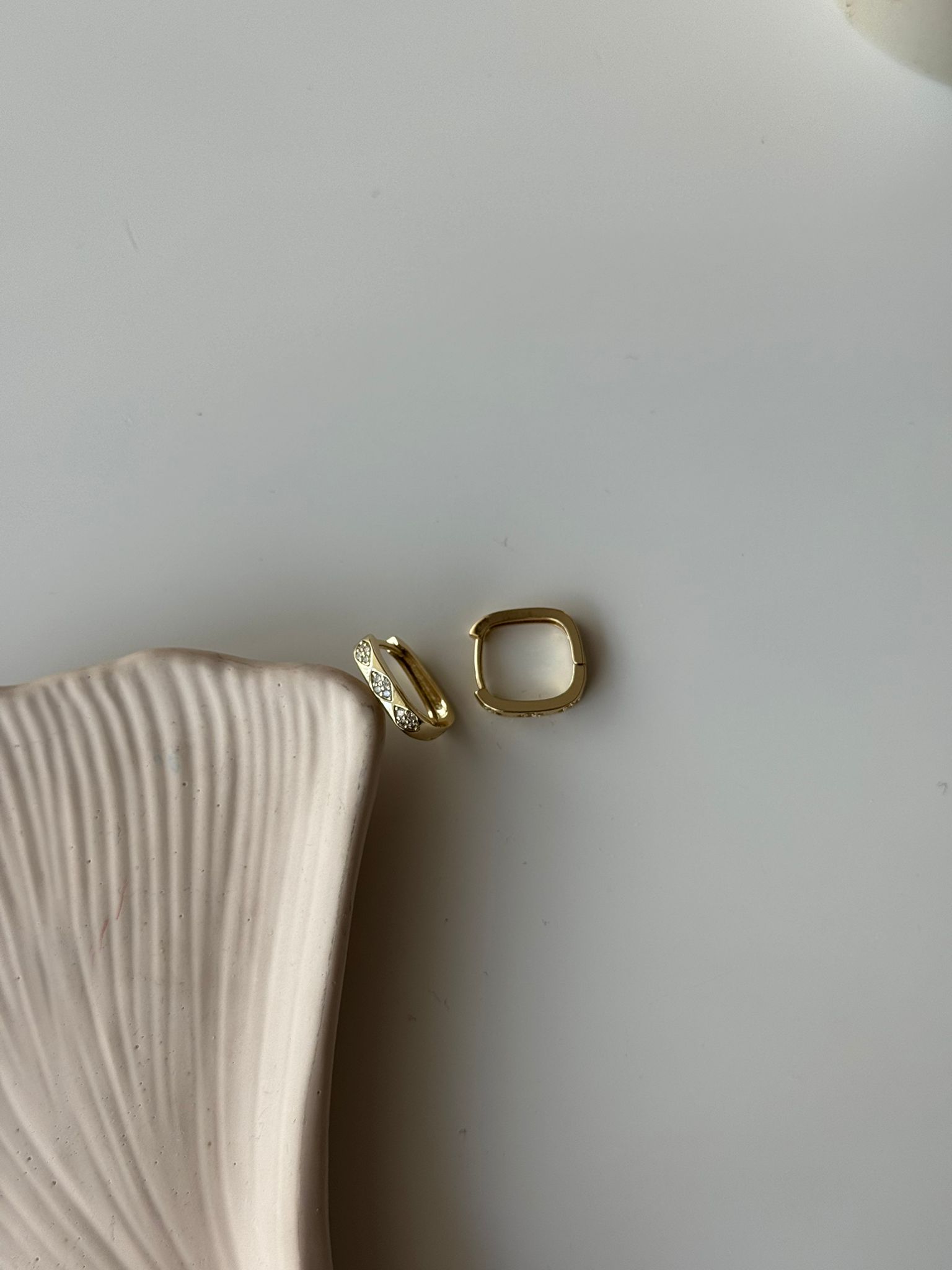 Çelik kare Halka Küpe