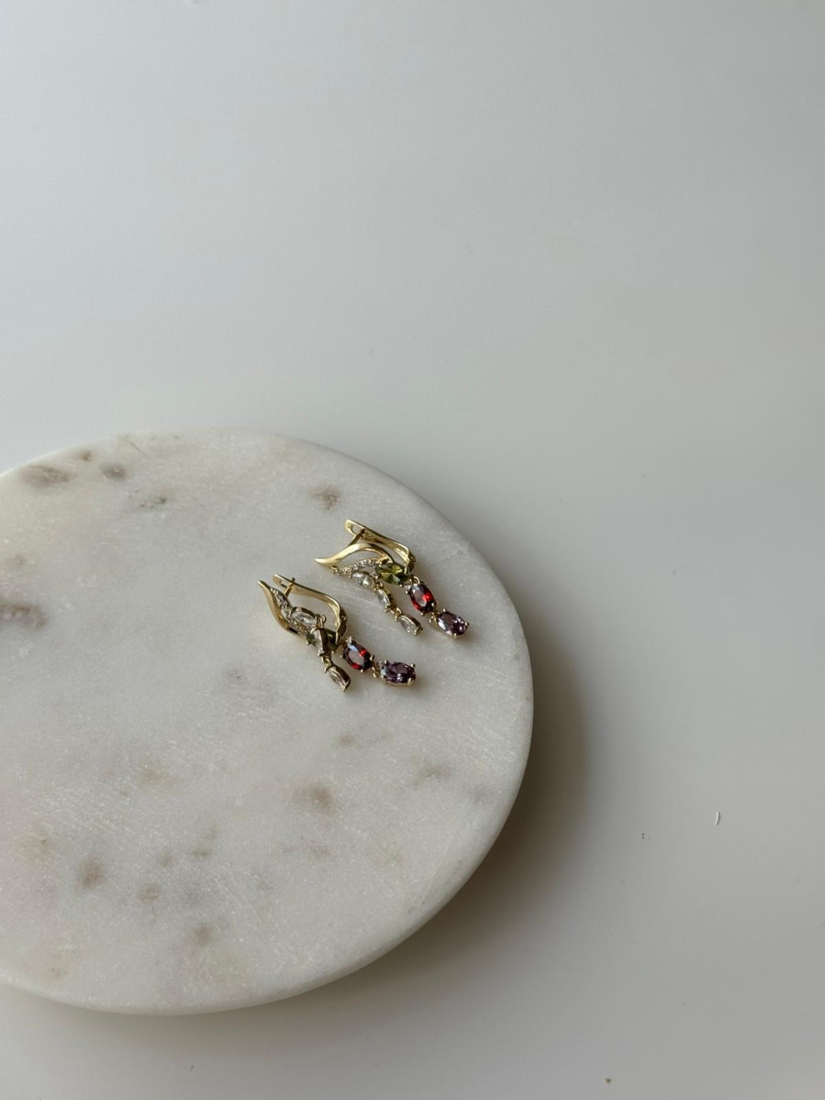 Renkli Taşlı Çelik Küpe