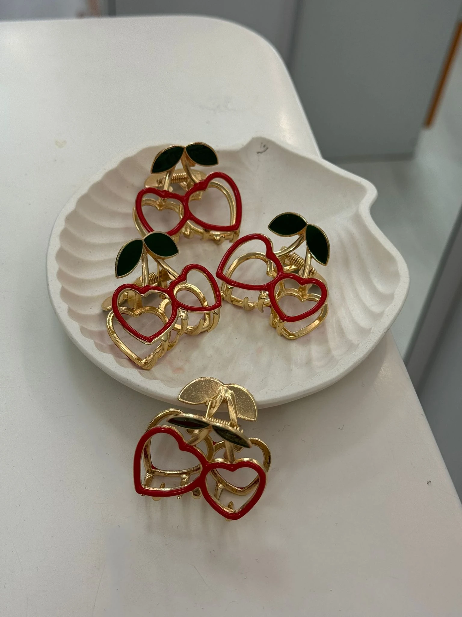 Kalpli Kıskaç Toka