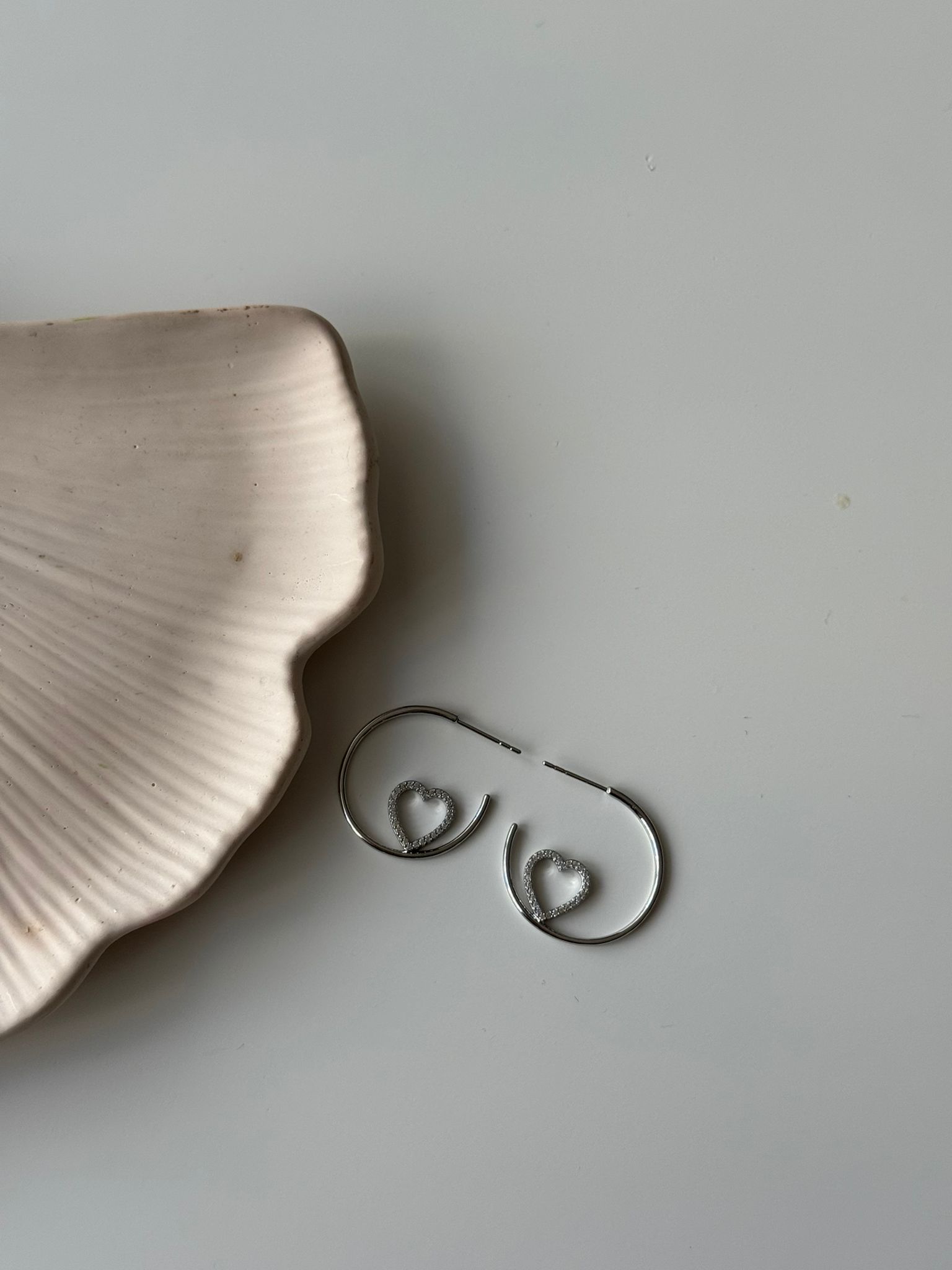 Kalpli Çelik Halka Küpe