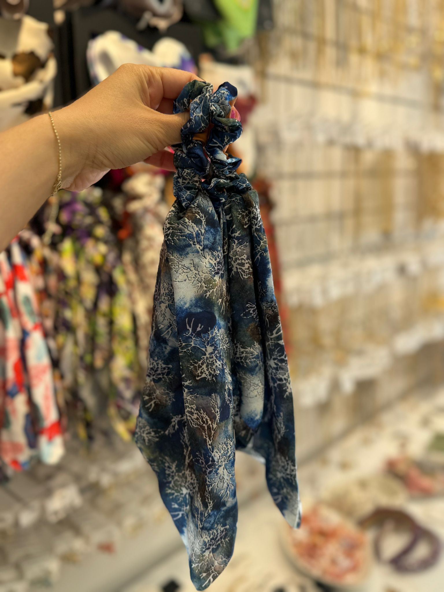 Fularlı Saç Tokası
