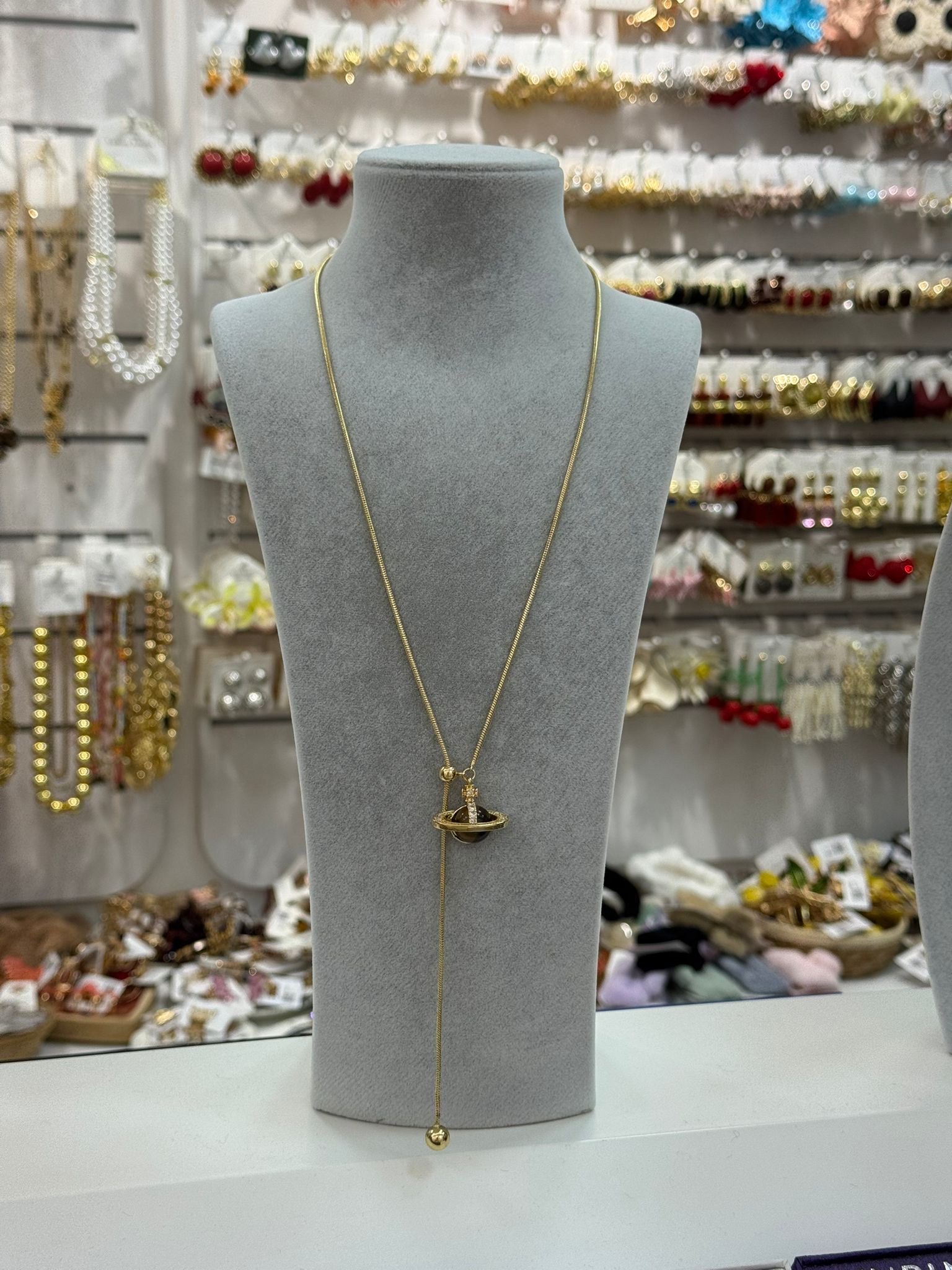 Gezegenli Asansör Kolye