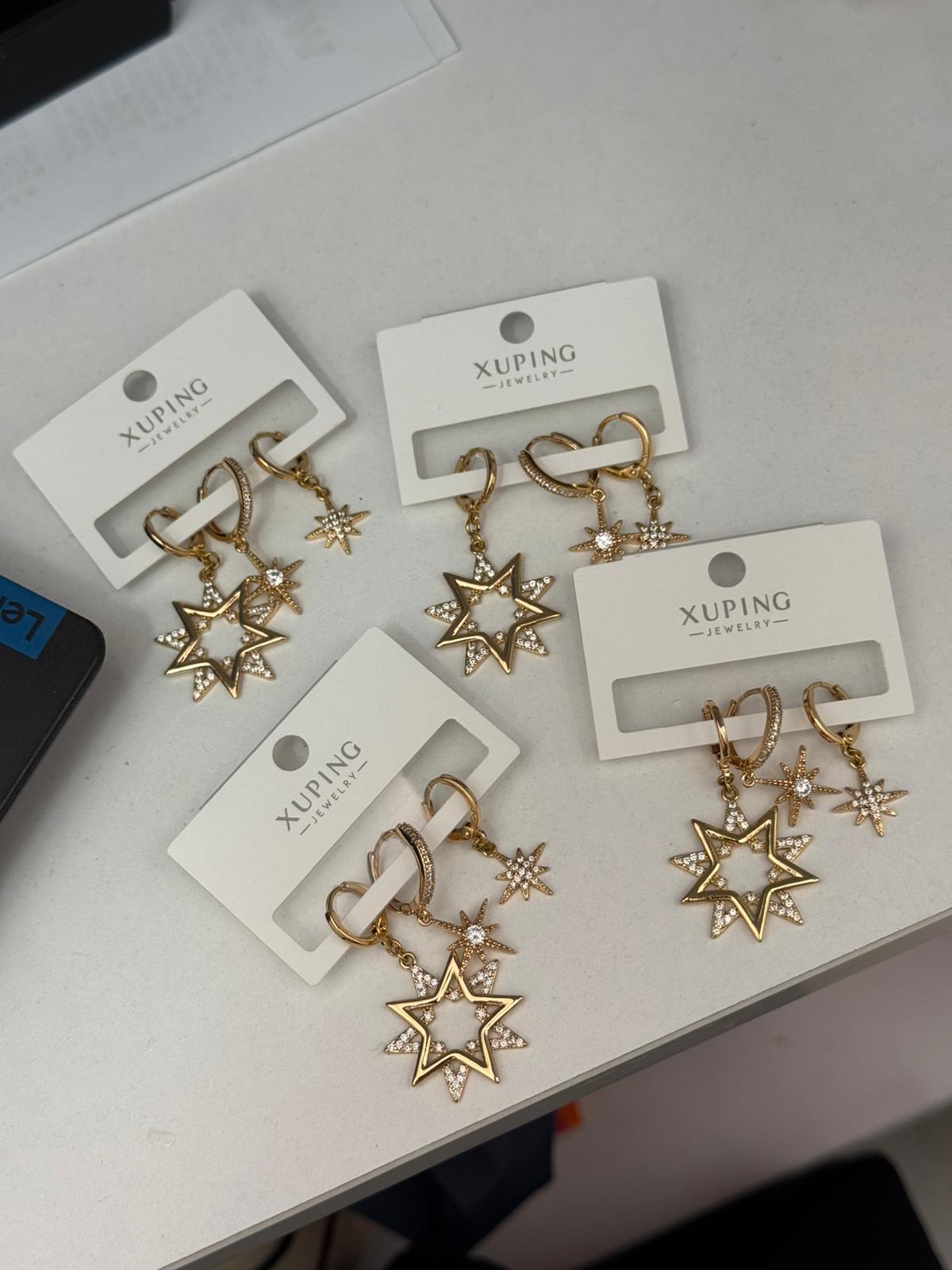 Yıldızlı Çelik Küpe Seti 