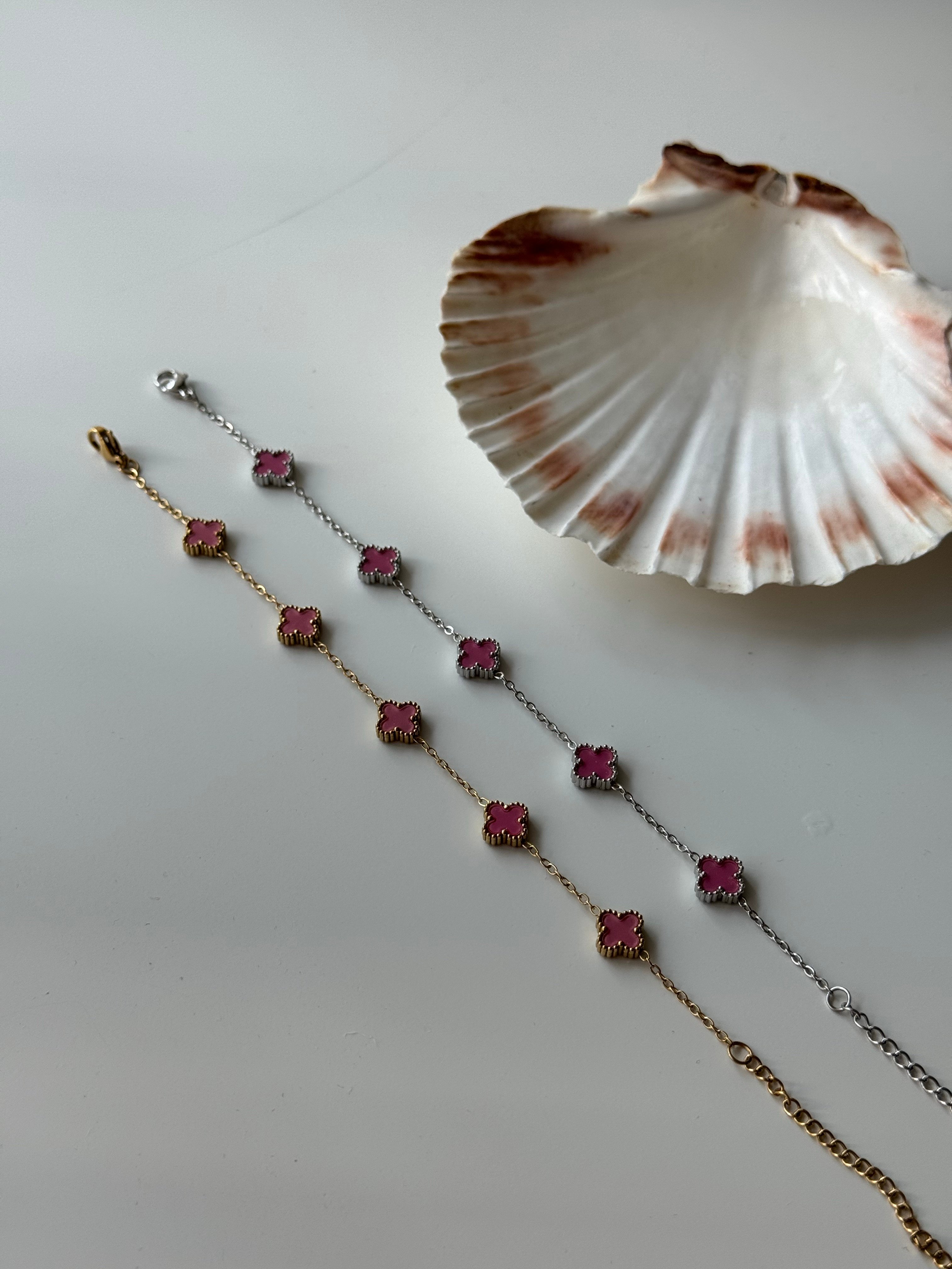 Pembe taşlı Marka bileklik 
