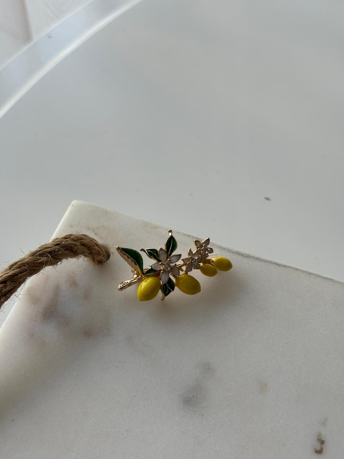 Limonlu Dal Broş 