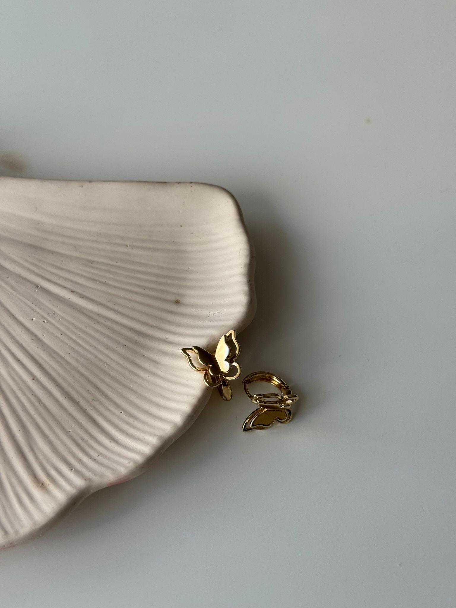 Çelik Kelebek Küpe