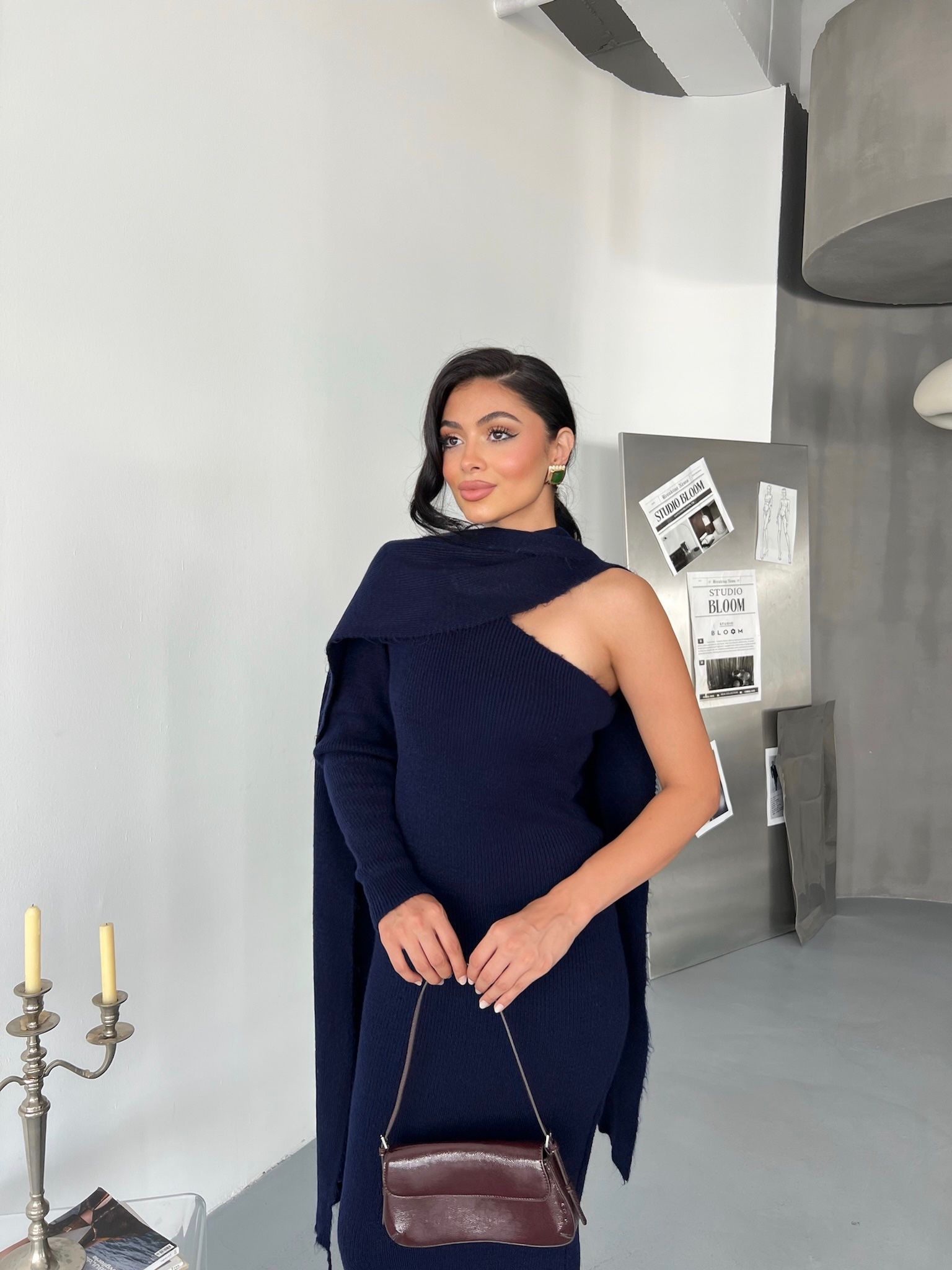 NAVY BLUE