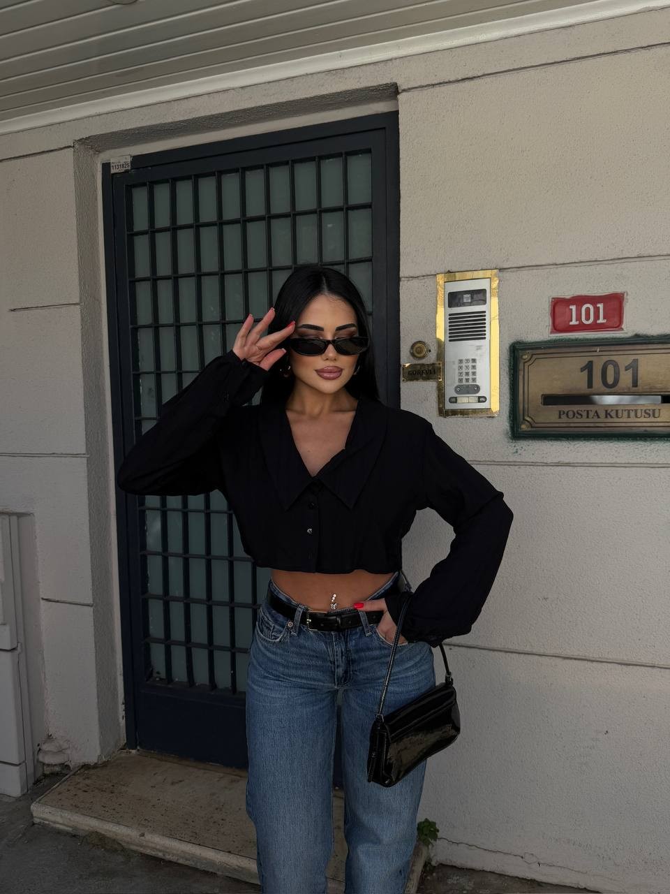 WIDE COLLAR ASOS LILYUM SHIRT