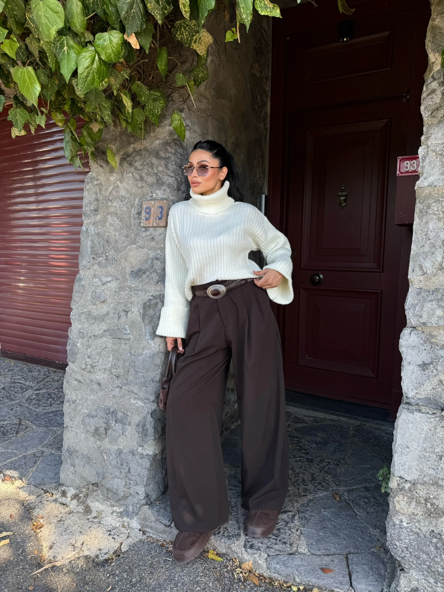 BALIKÇI YAKA KOLLARI  KATLAMALI TRİKO KAZAK