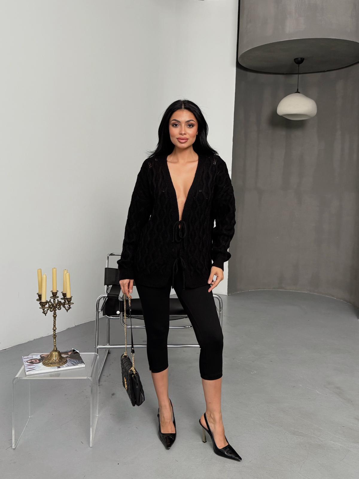 ÖNDEN BAĞLAMALI KISA TRİKO HIRKA