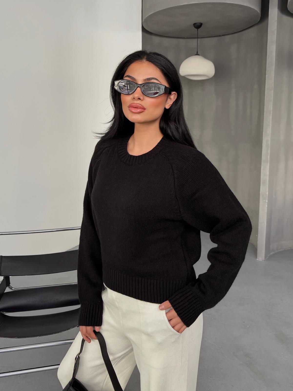 CREW NECK LONG SLEEVE KNITWEAR SWEATER