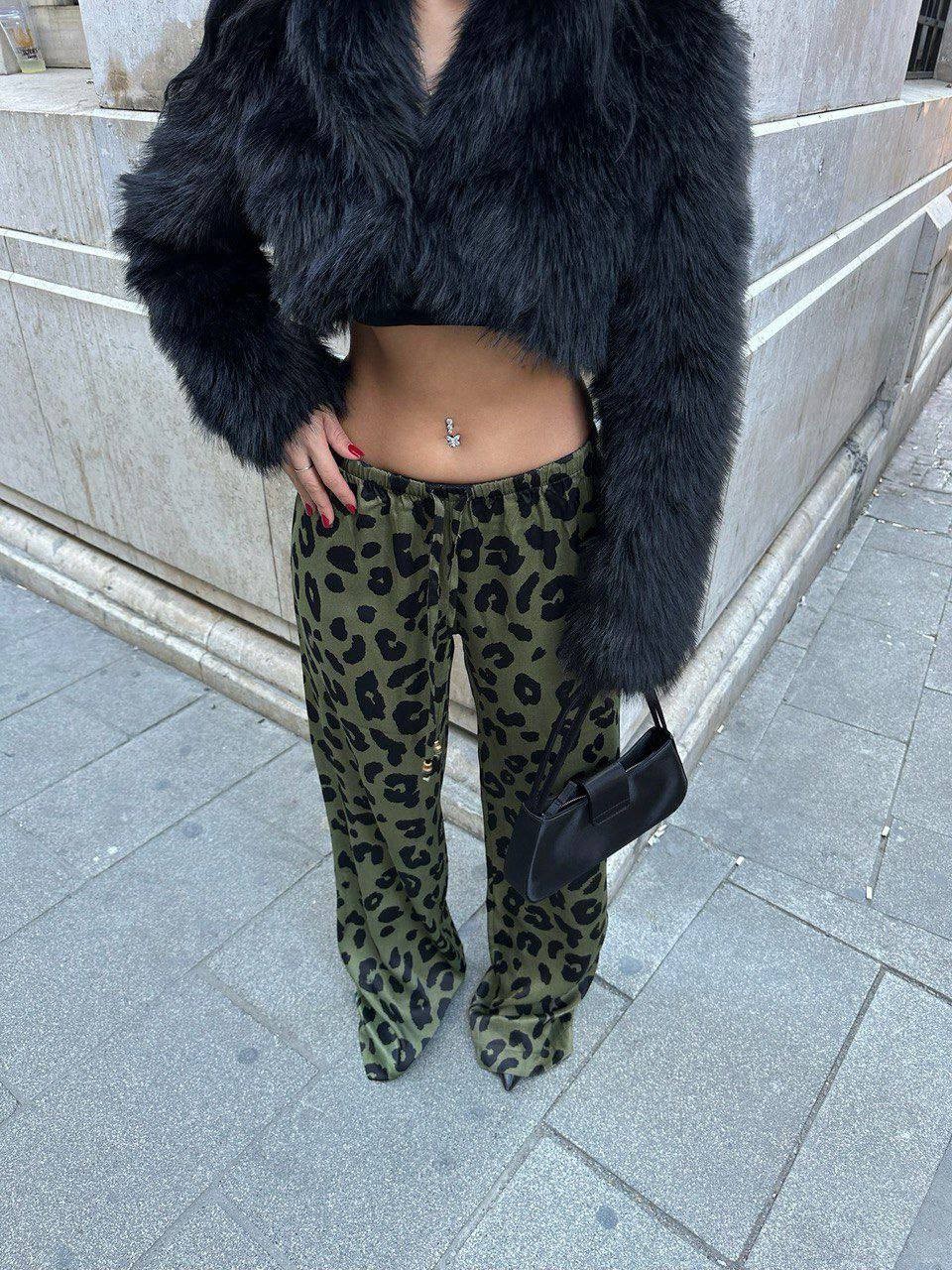 LEOPARD PATTERN SATIN TROUSERS