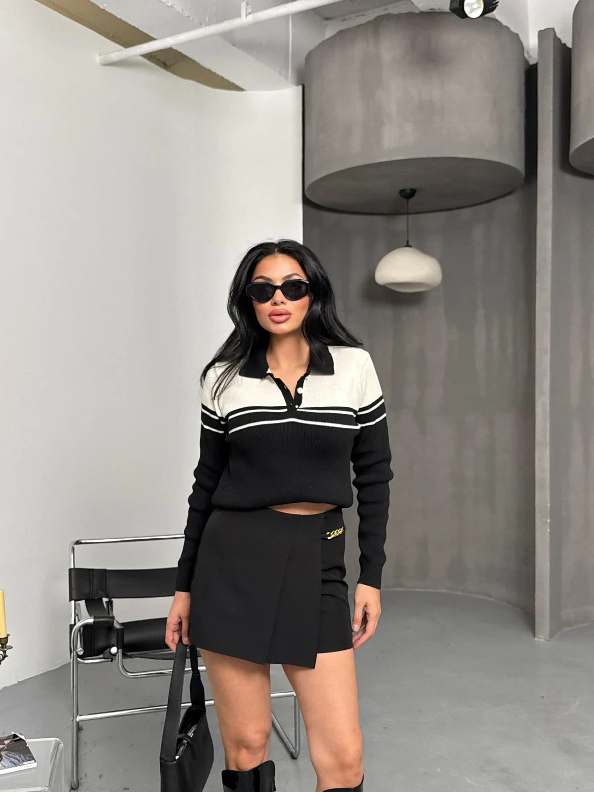 YANI ZİNCİR DETAYLI ŞORT ETEK